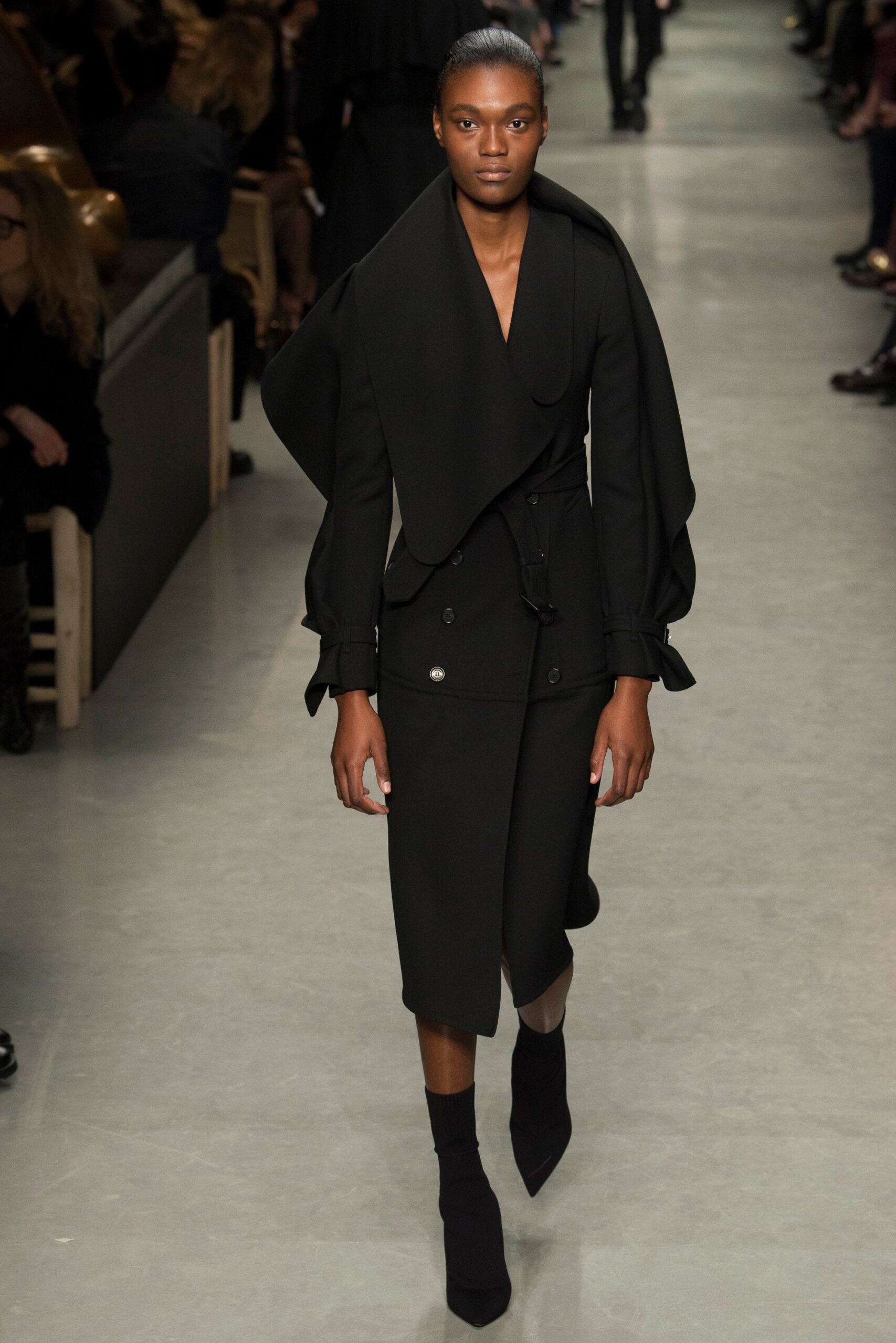 Burberry S/S 17 Look 788