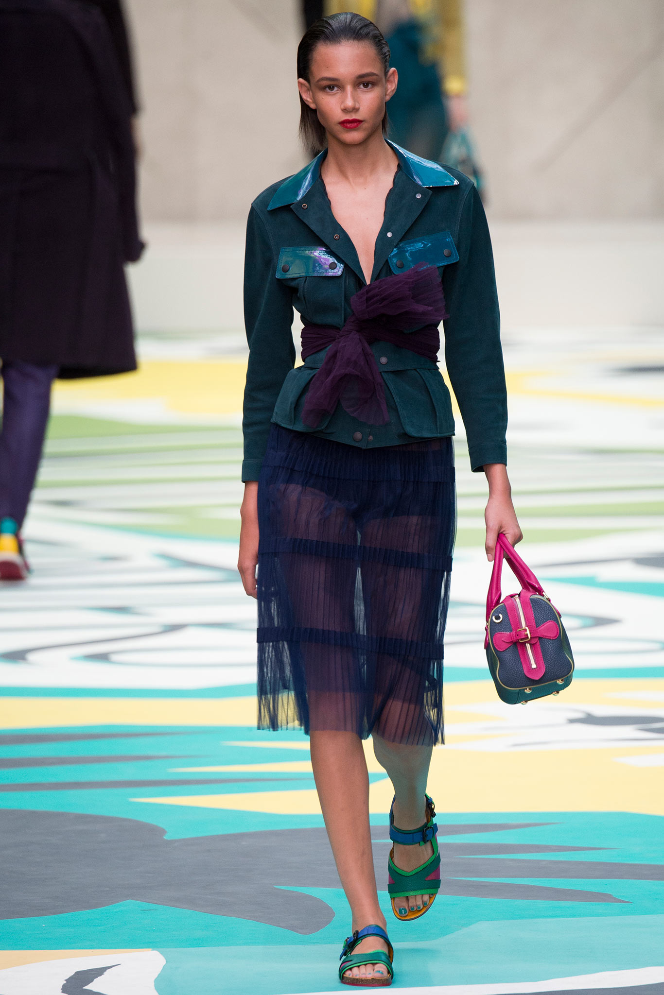 Burberry S/S 15 Look 81