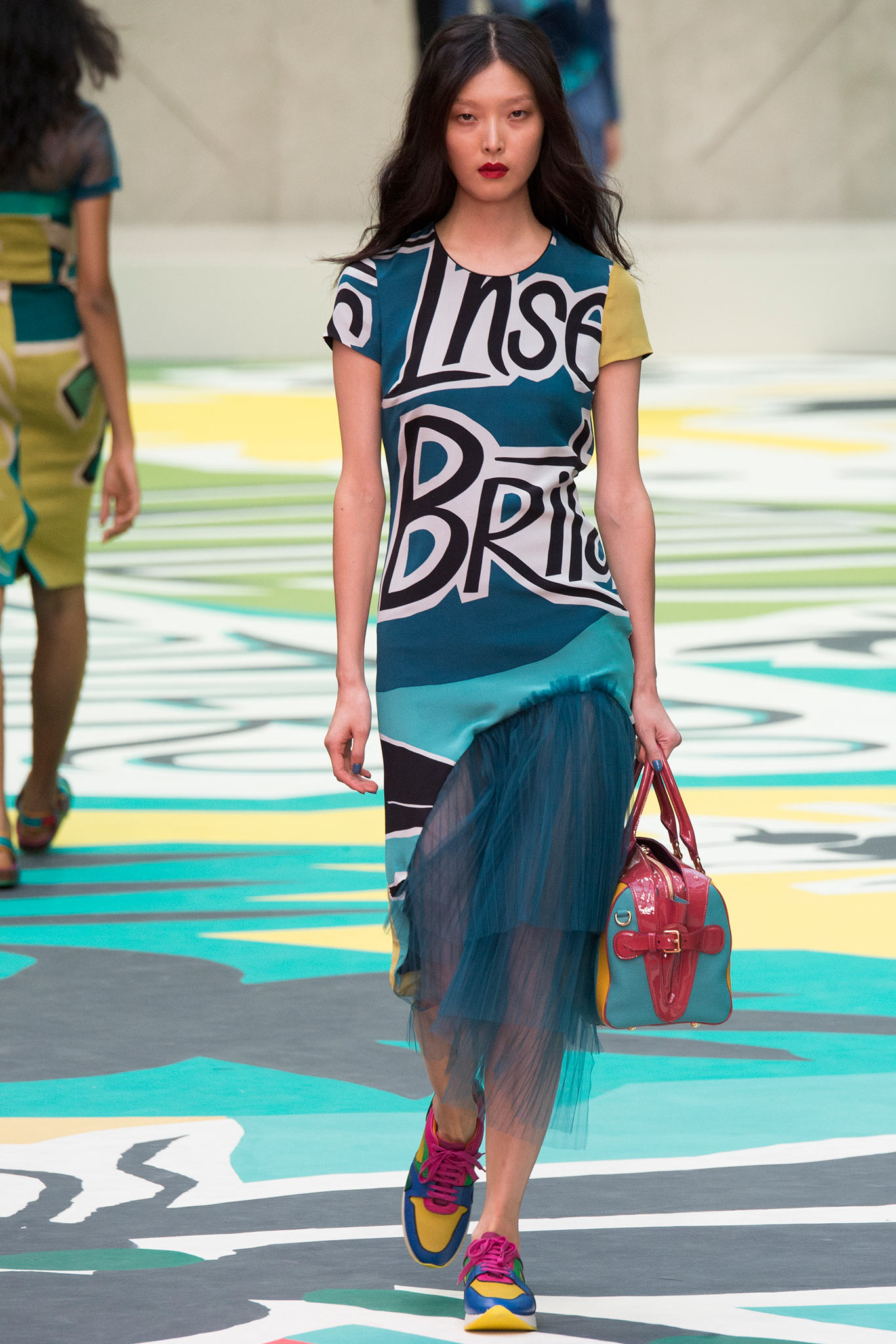 Burberry S/S 15 Look 159
