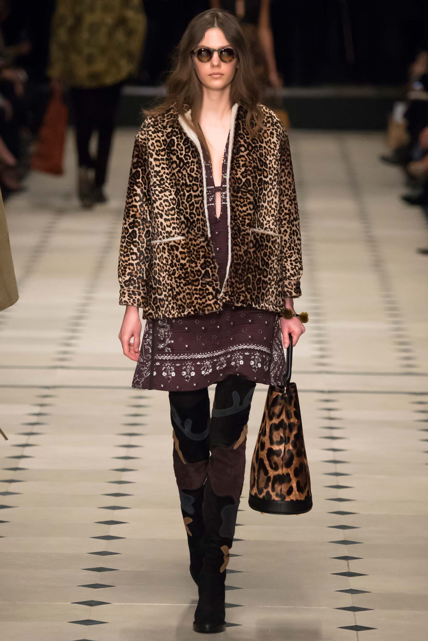 Burberry F/W 15 Look 164