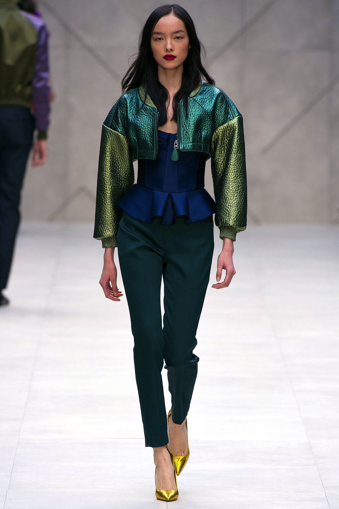 Burberry S/S 13 Look 186
