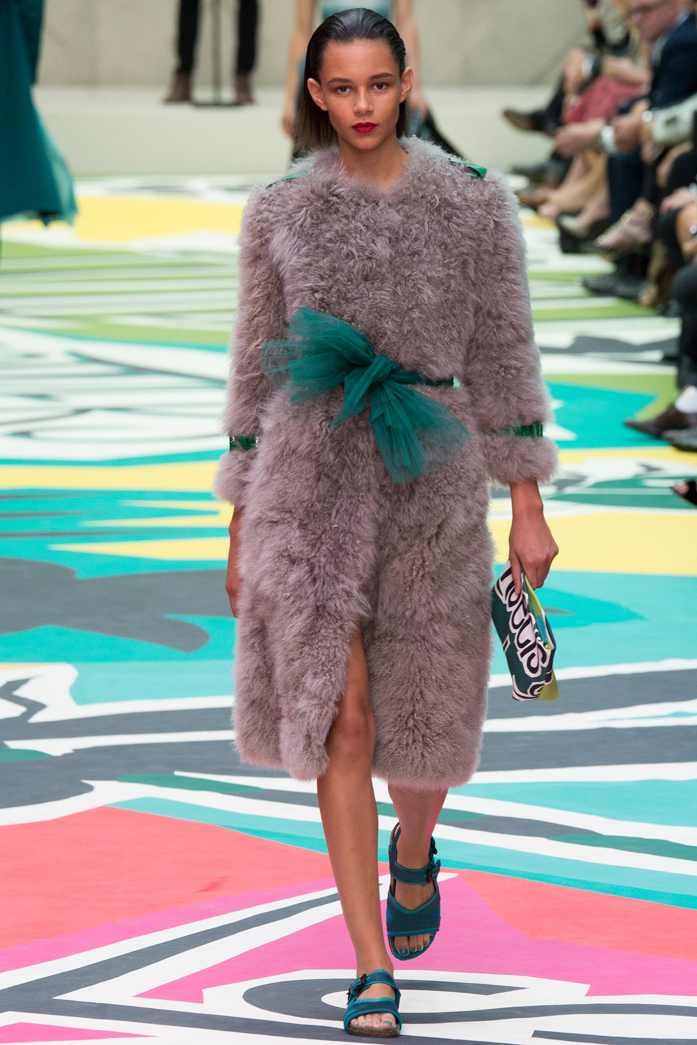 Burberry S/S 15 Look 228