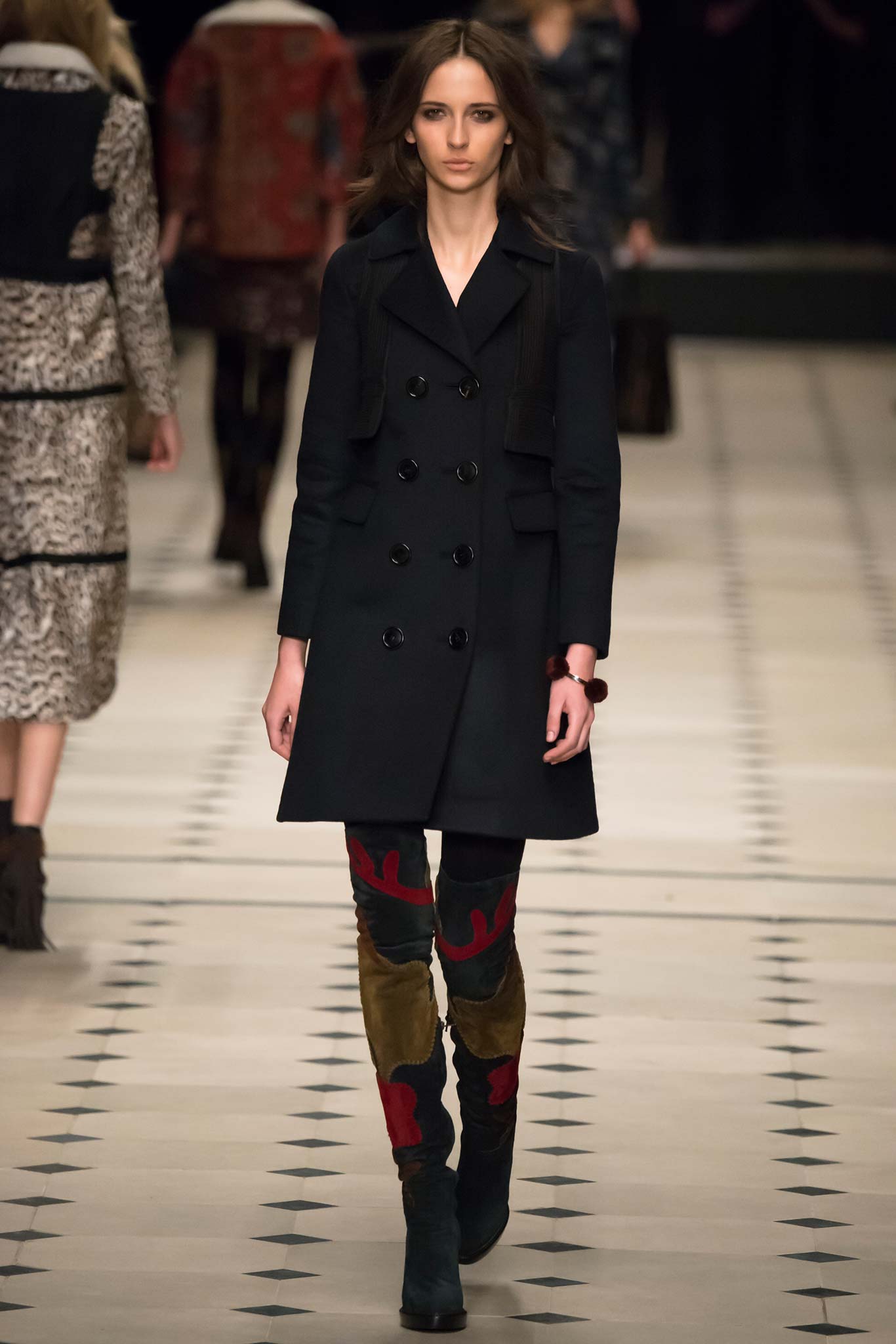 Burberry F/W 15 Look 187