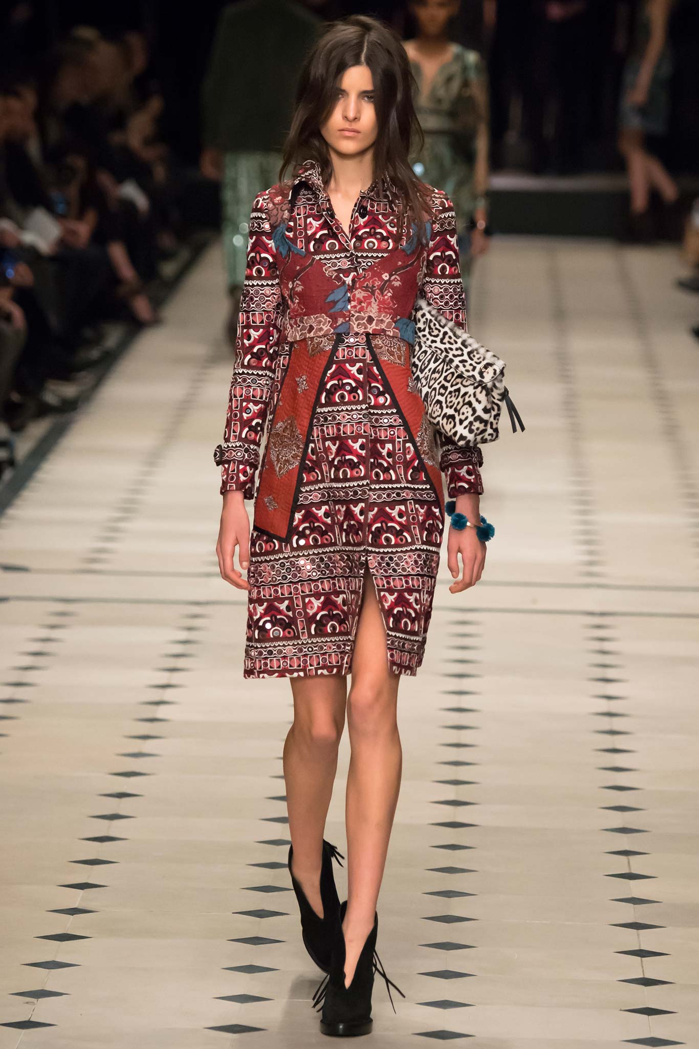 Burberry F/W 15 Look 253