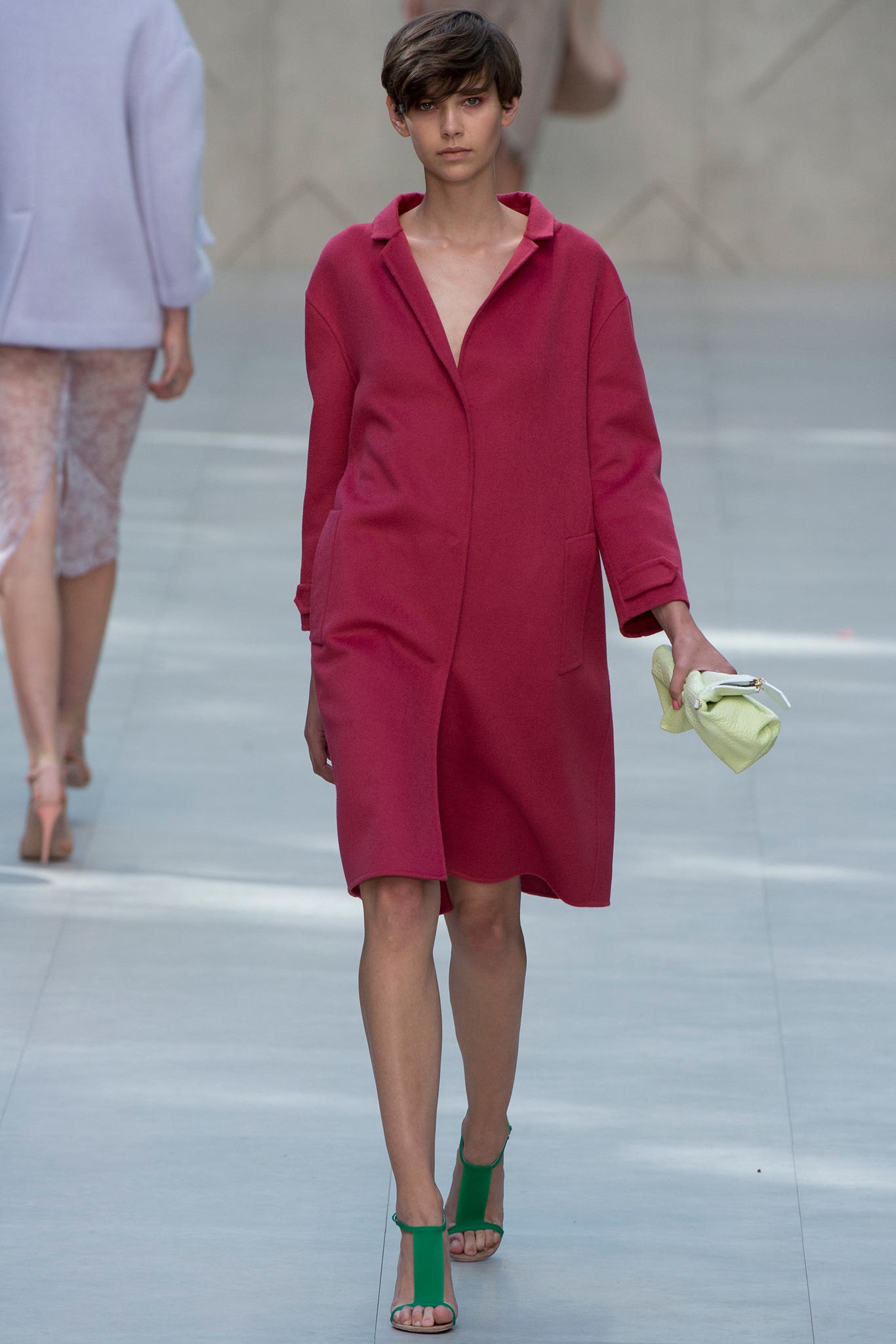 Burberry S/S 14 Look 100