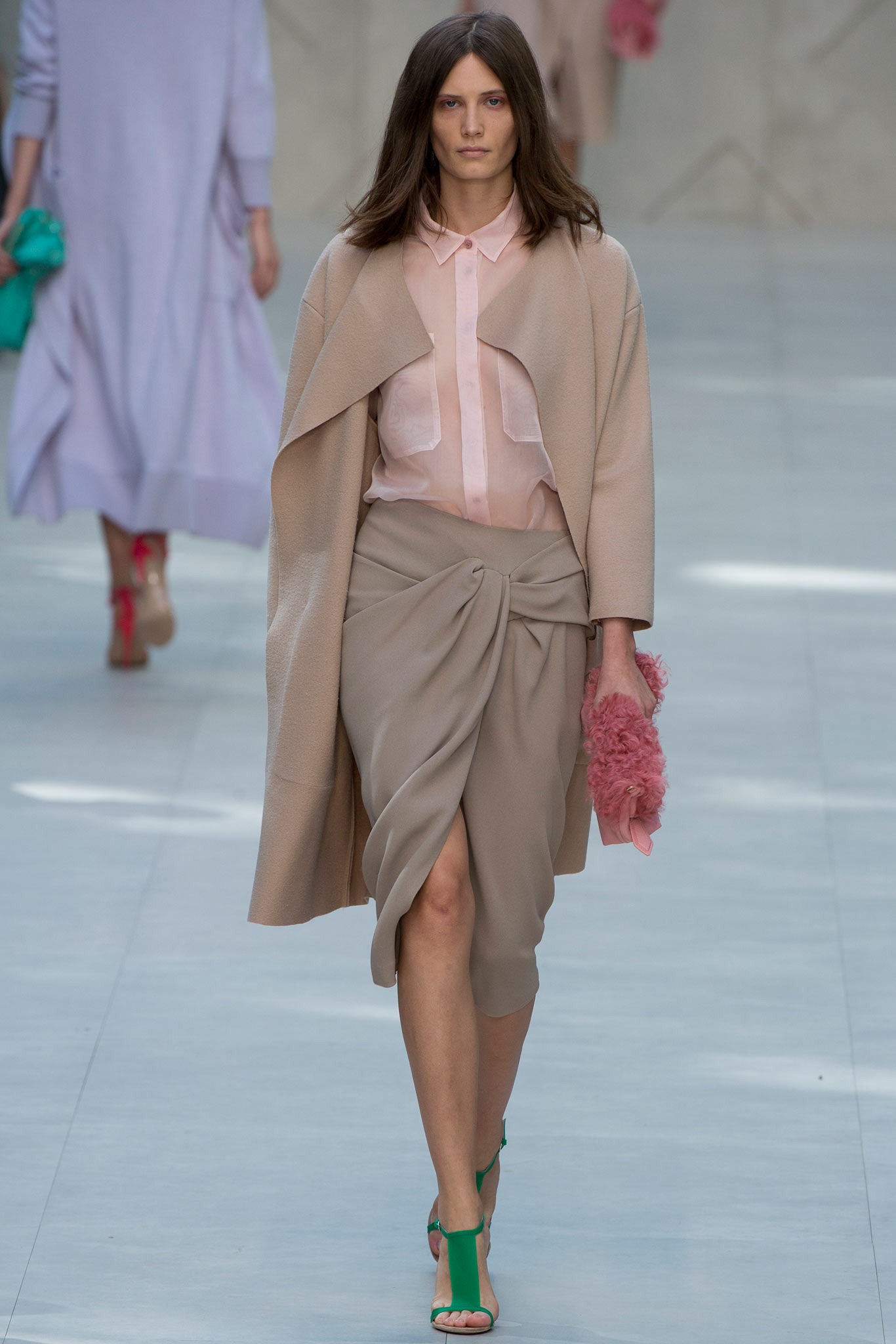 Burberry S/S 14 Look 109