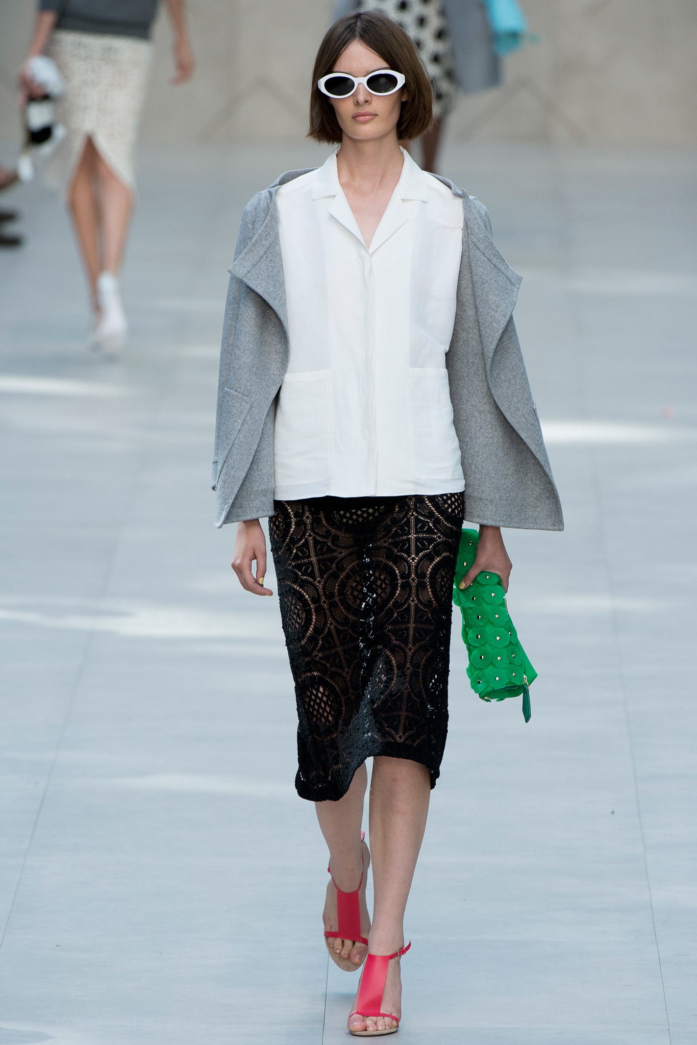 Burberry S/S 14 Look 156