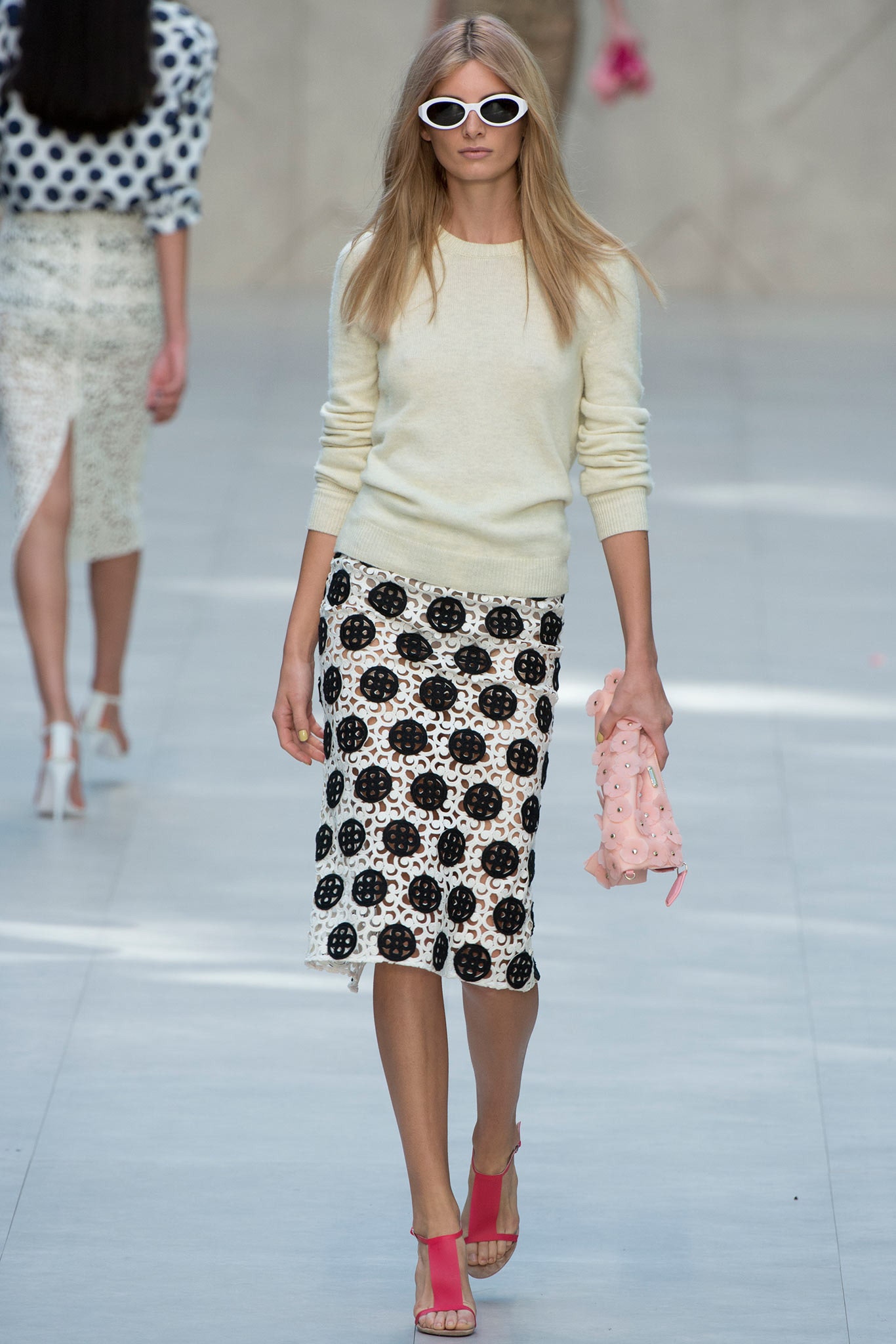 Burberry S/S 14 Look 200