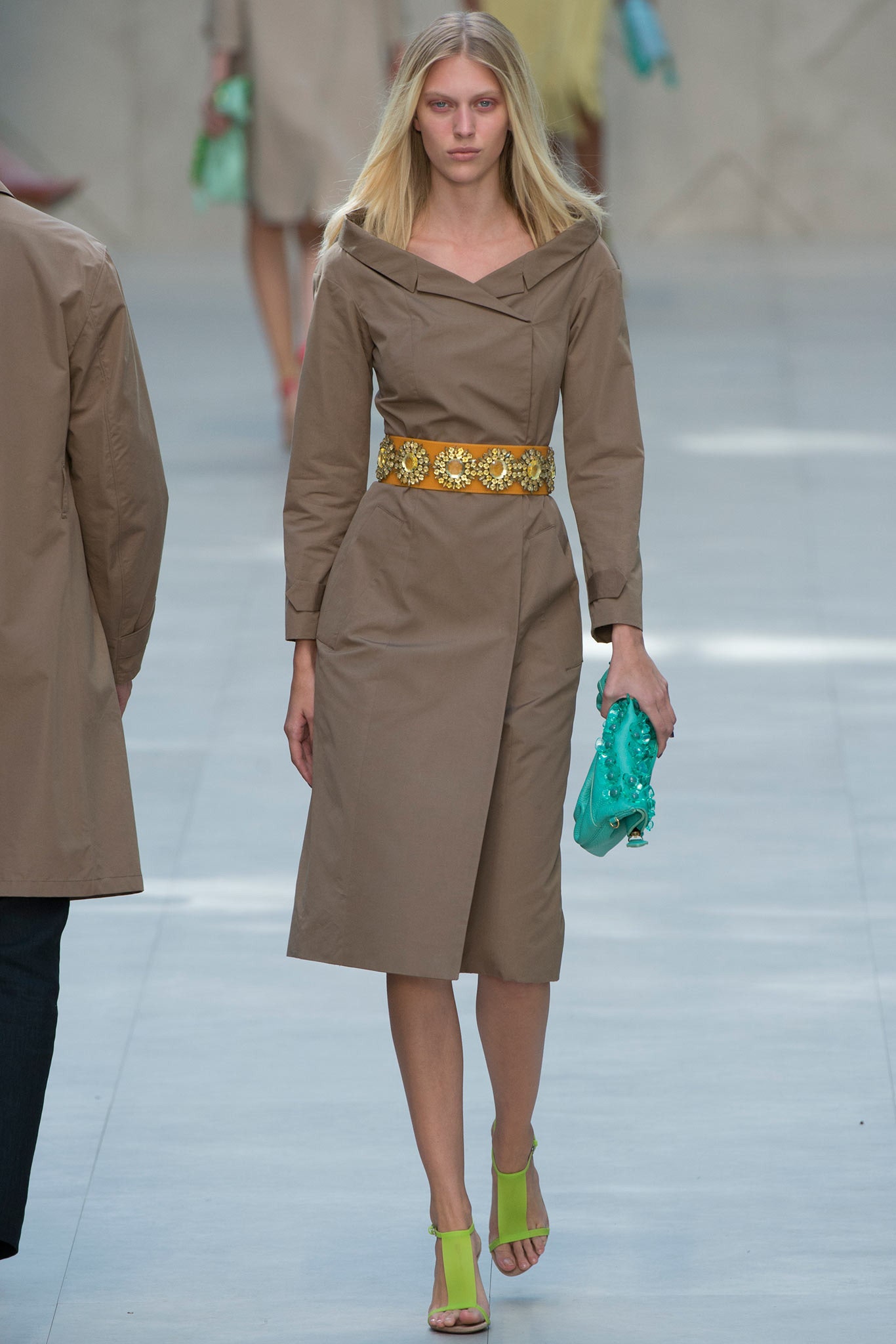 Burberry S/S 14 Look 226