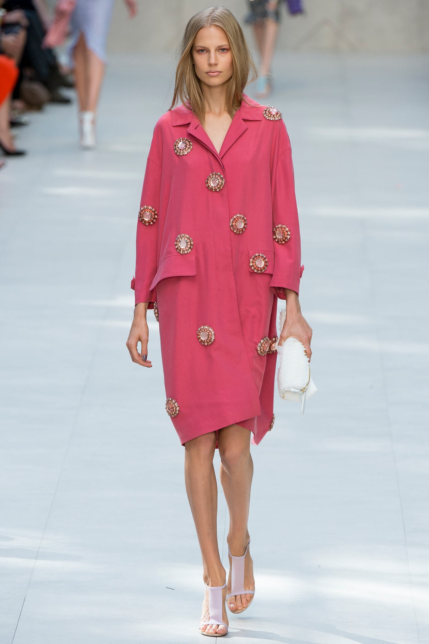 Burberry S/S 14 Look 280