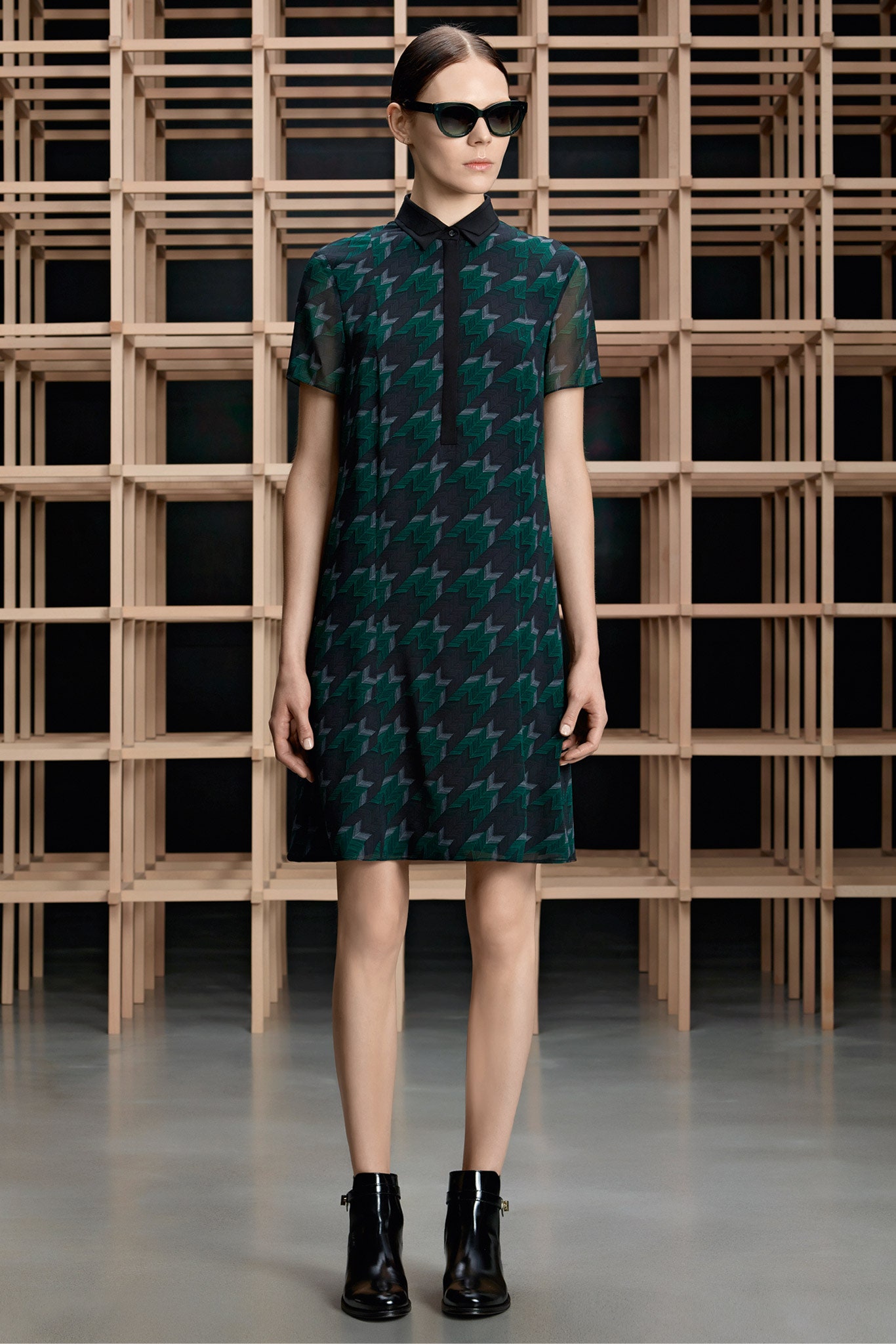 Boss F/W 15 Look 60