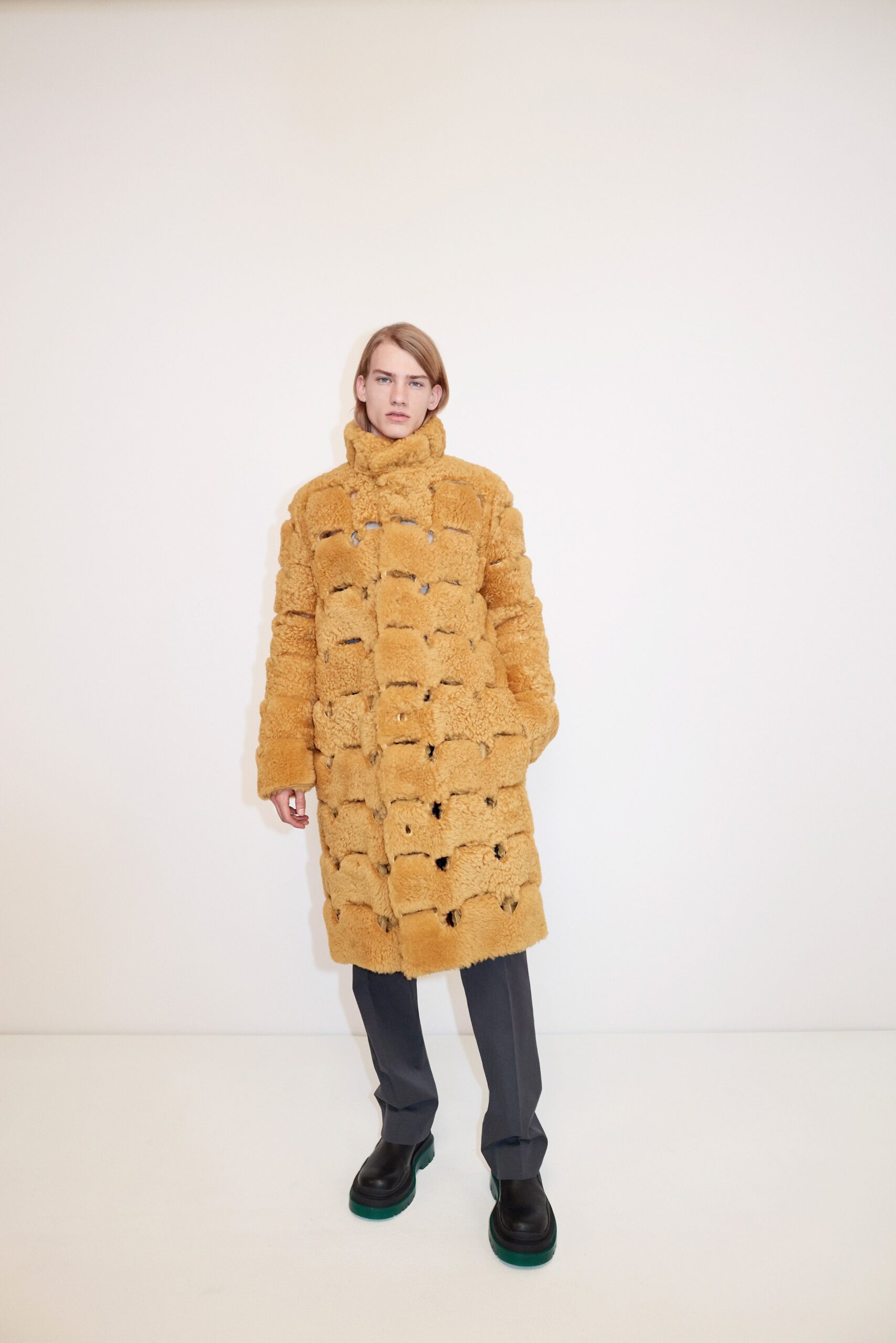 Bottega Veneta F/W 20 Look 443
