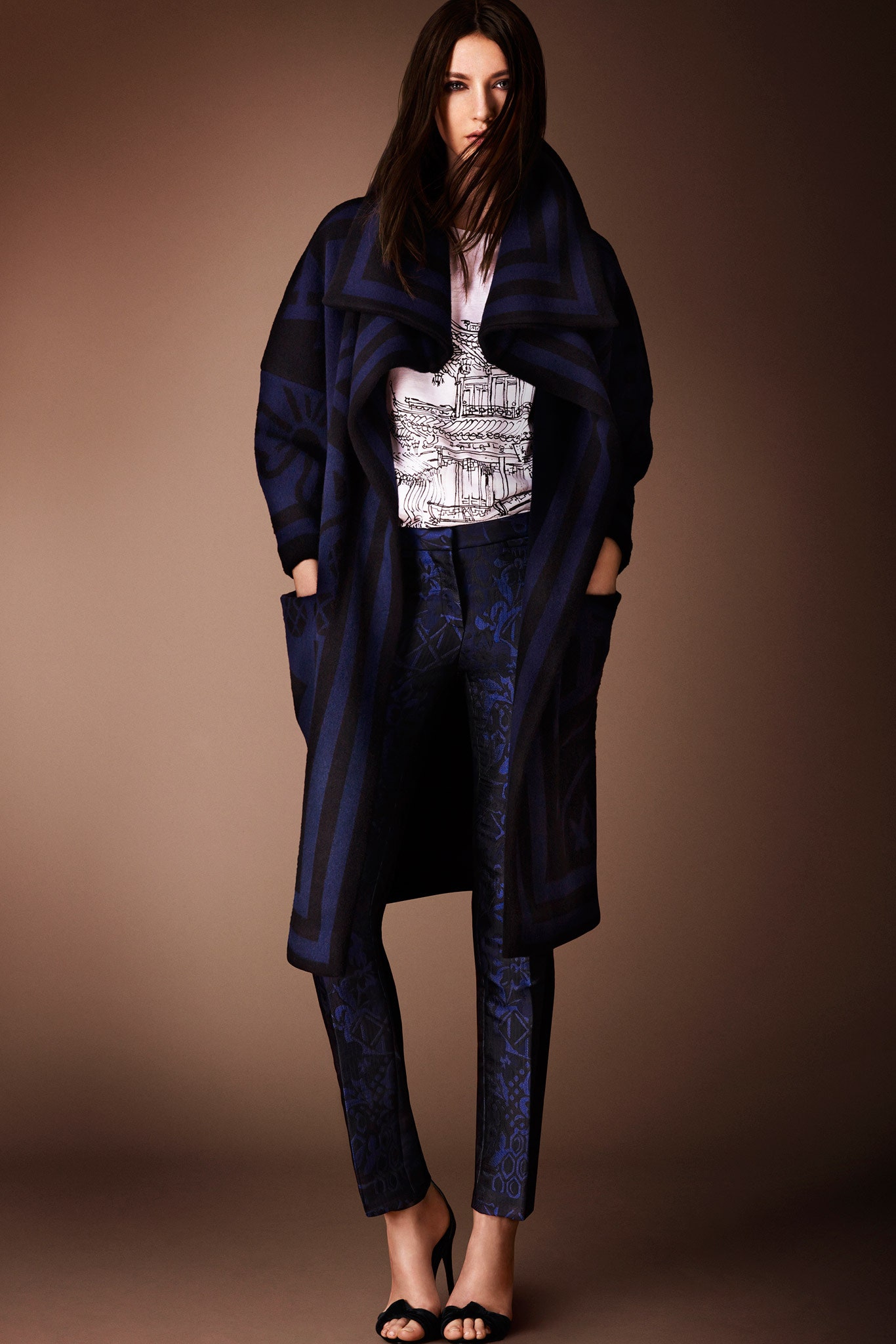 Burberry F/W 14 Look 72