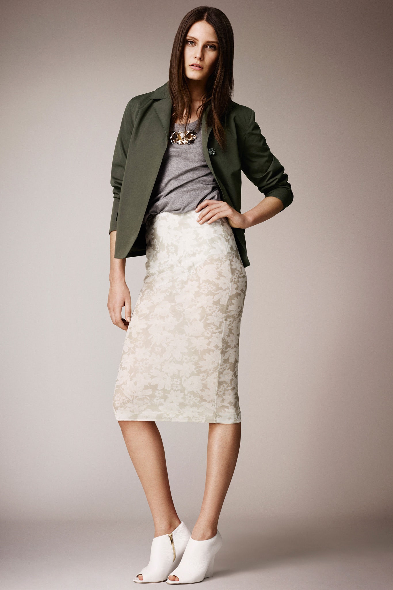 Burberry Resort 14 Look 74