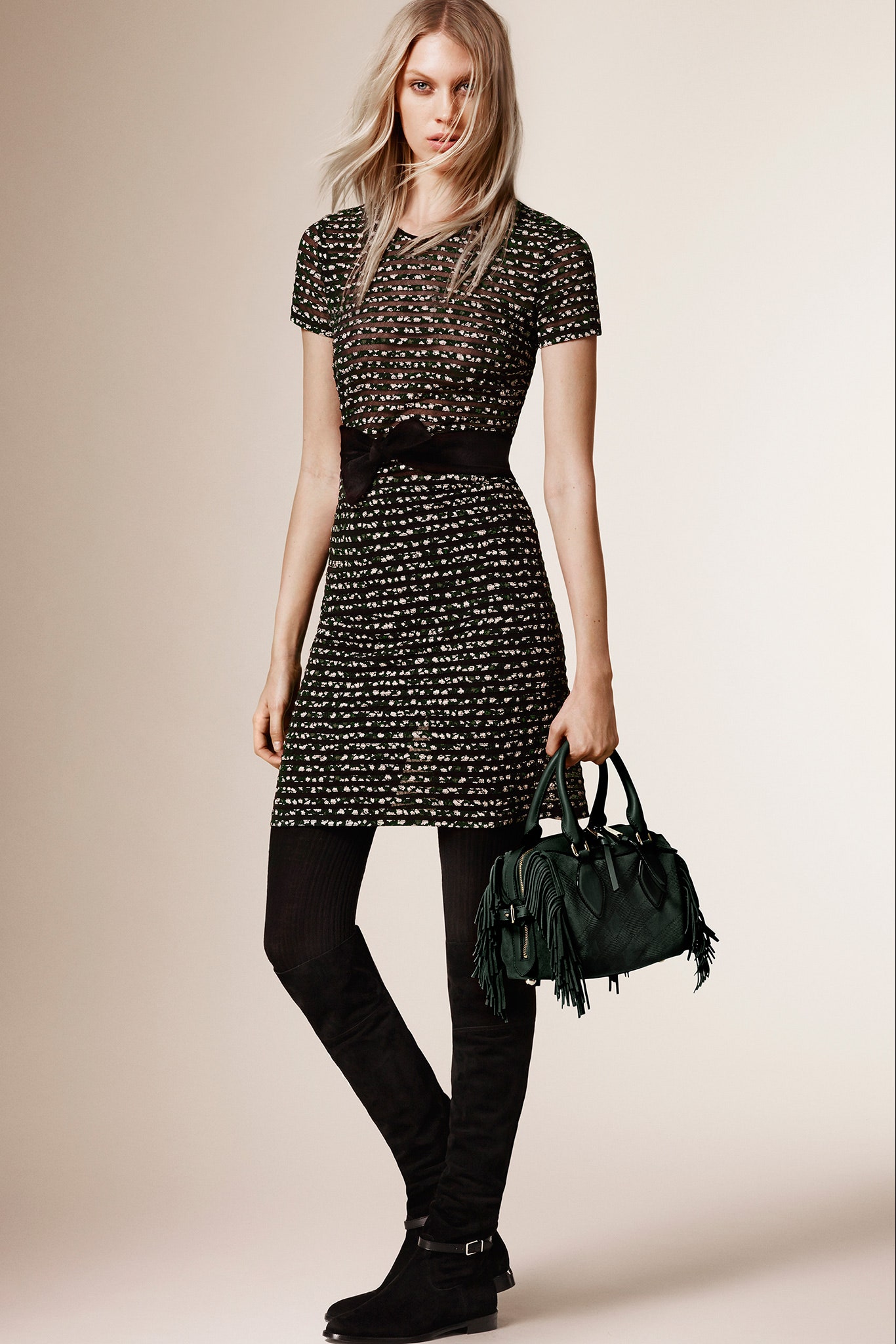 Burberry F/W 15 Look 88