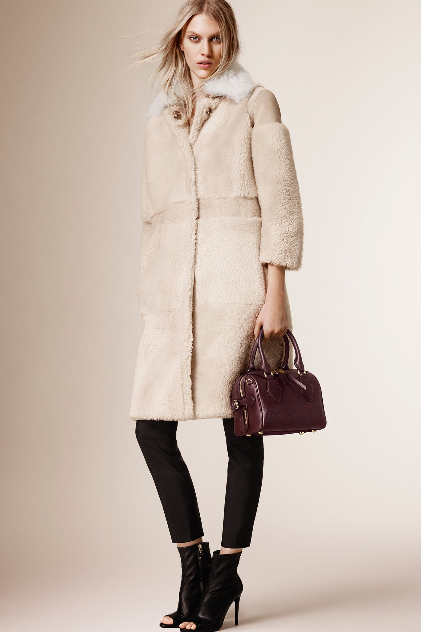 Burberry F/W 15 Look 109