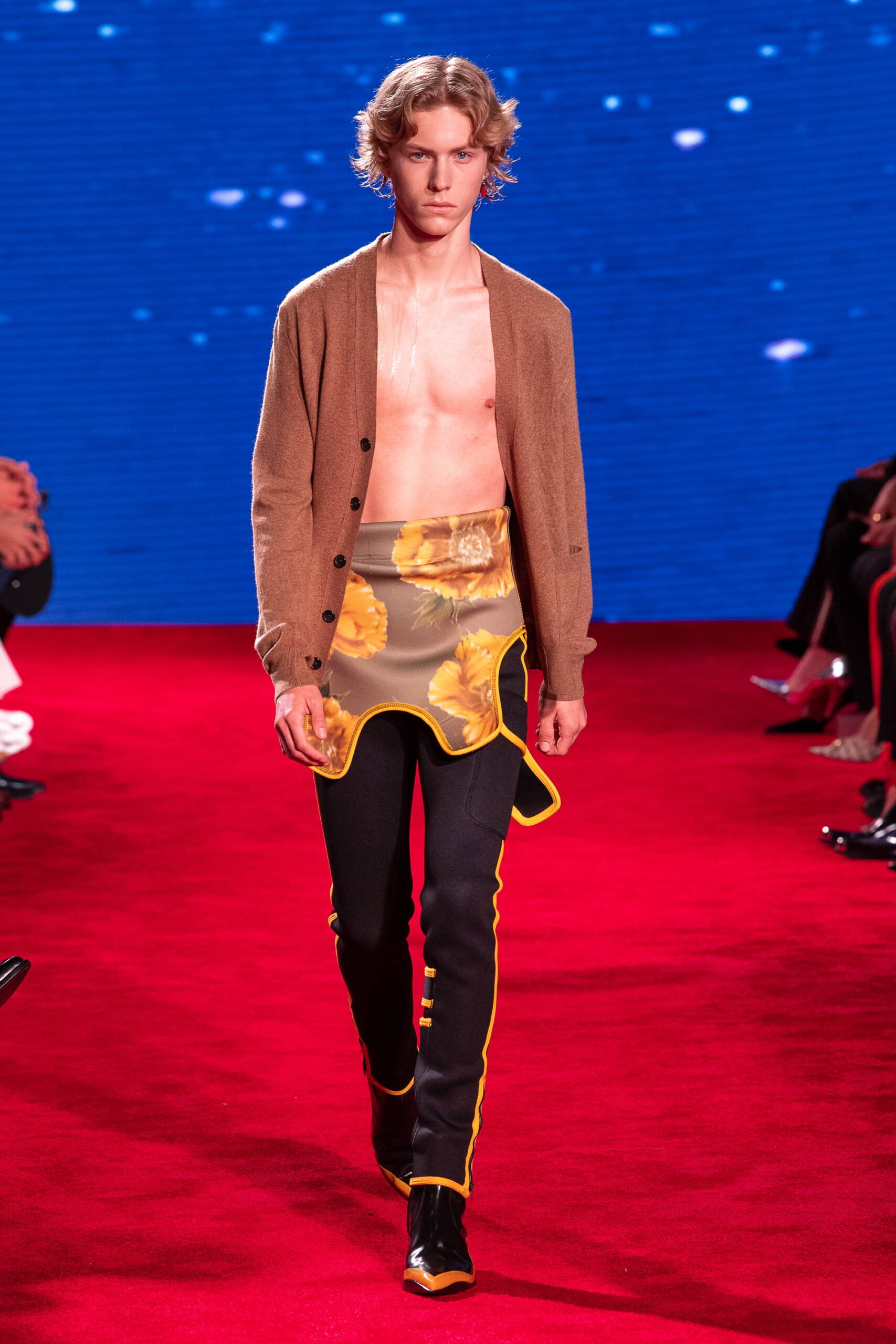 CALVIN KLEIN 205W39NYC S/S 19 Menswear Look 21