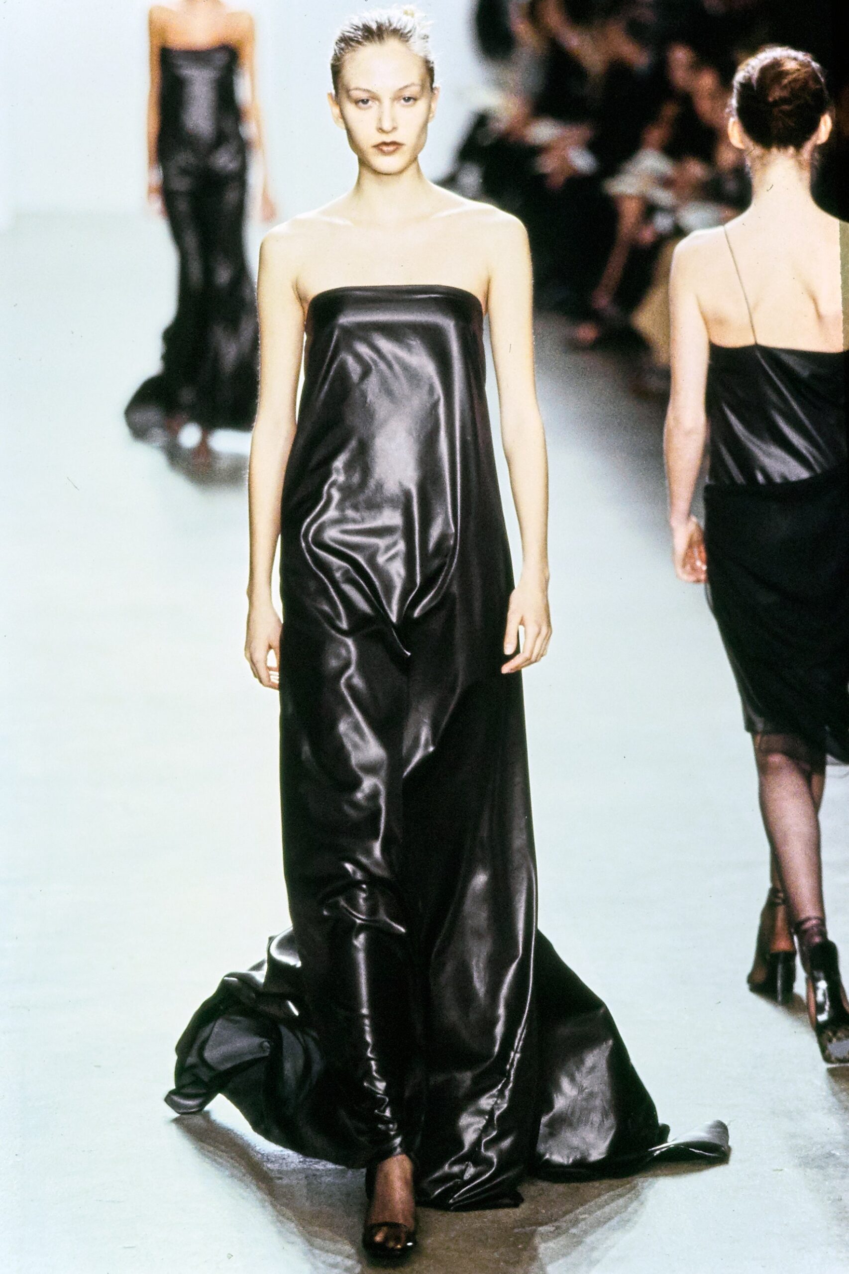 Calvin Klein Collection F/W 99 Look 496