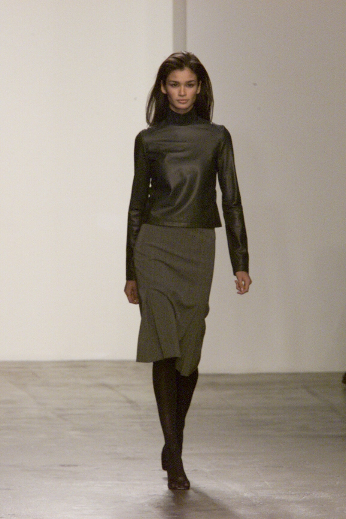 Calvin Klein Collection F/W 00 Look 2