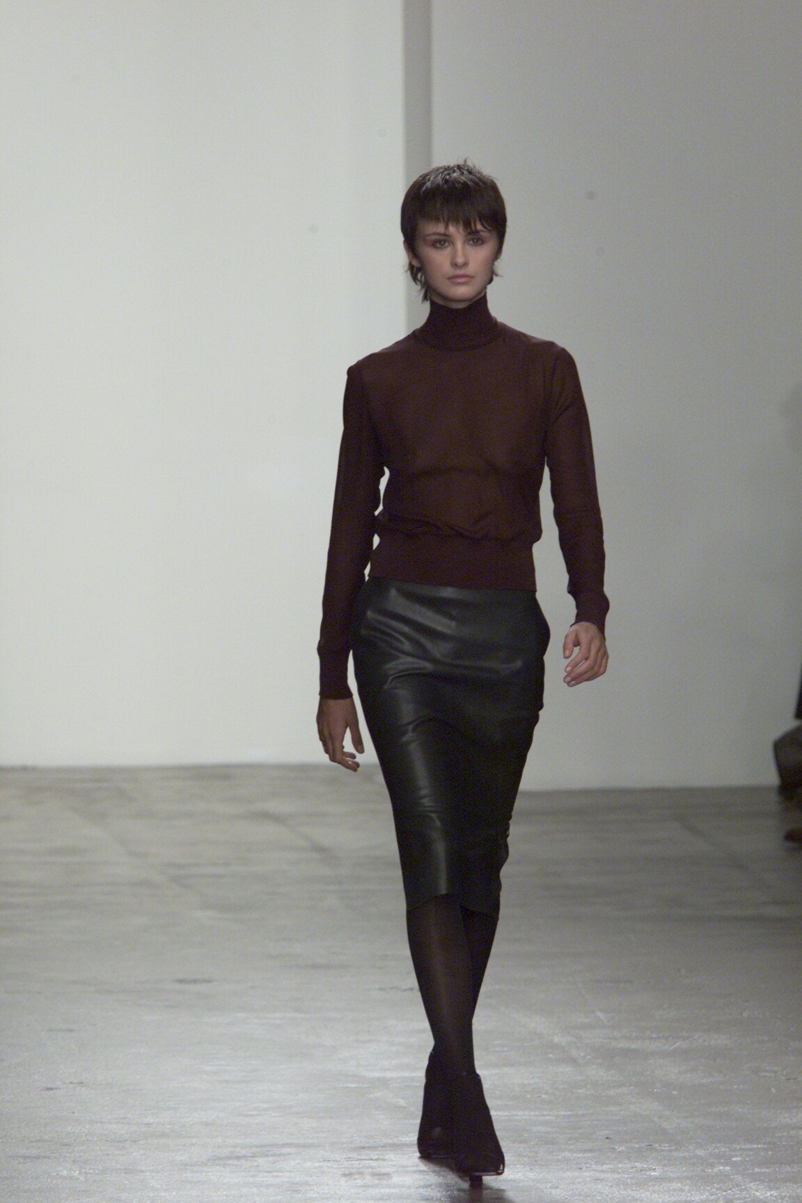 Calvin Klein Collection F/W 00 Look 29