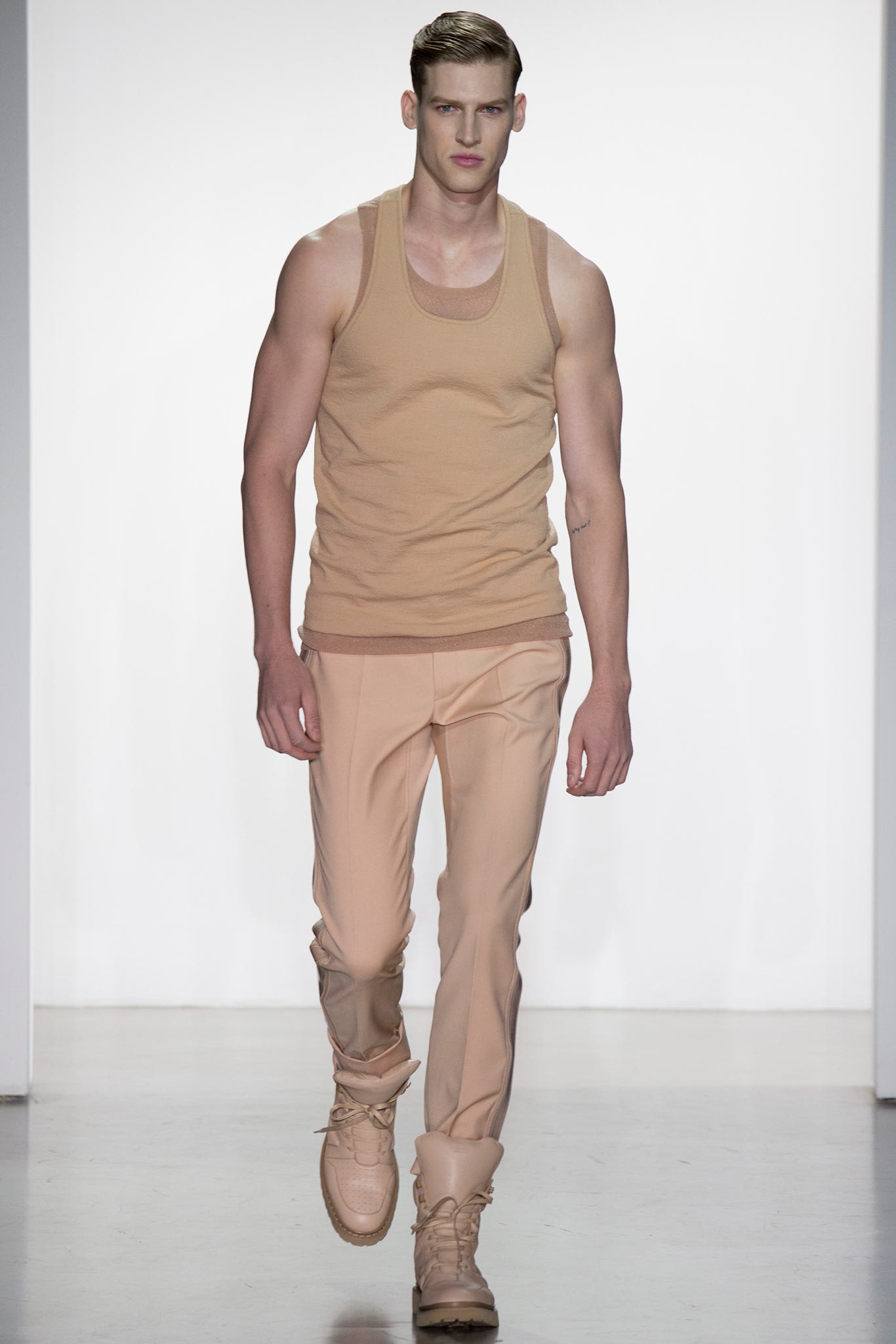 Calvin Klein Collection S/S 15 Menswear Look 29