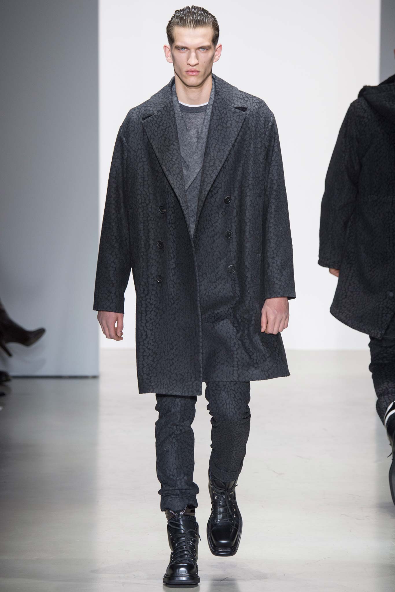 Calvin Klein Collection F/W 15 Menswear Look 16