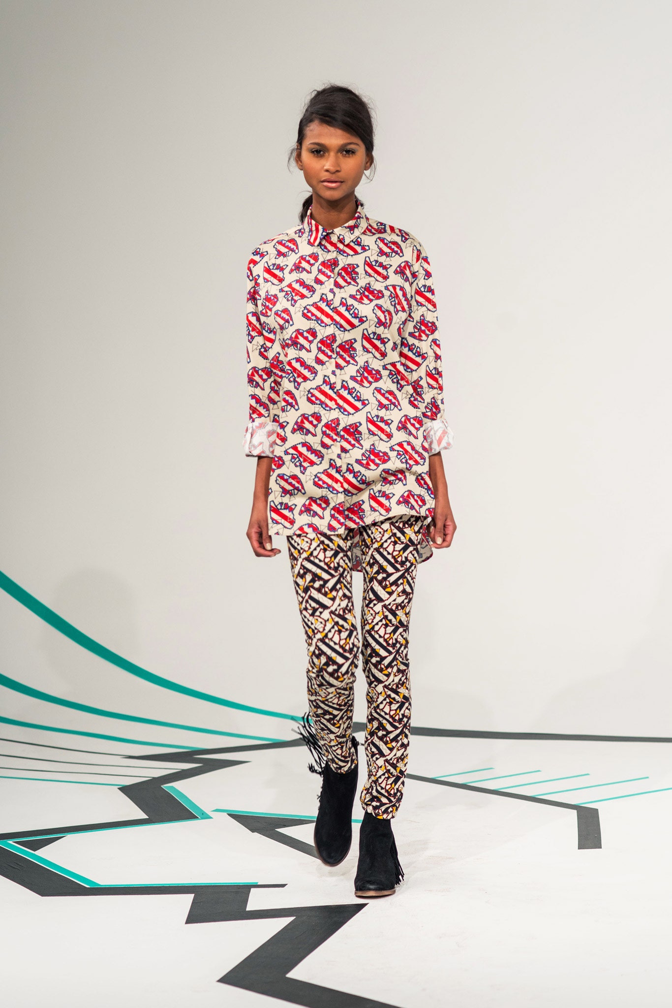 printed tunic-length collared shirt