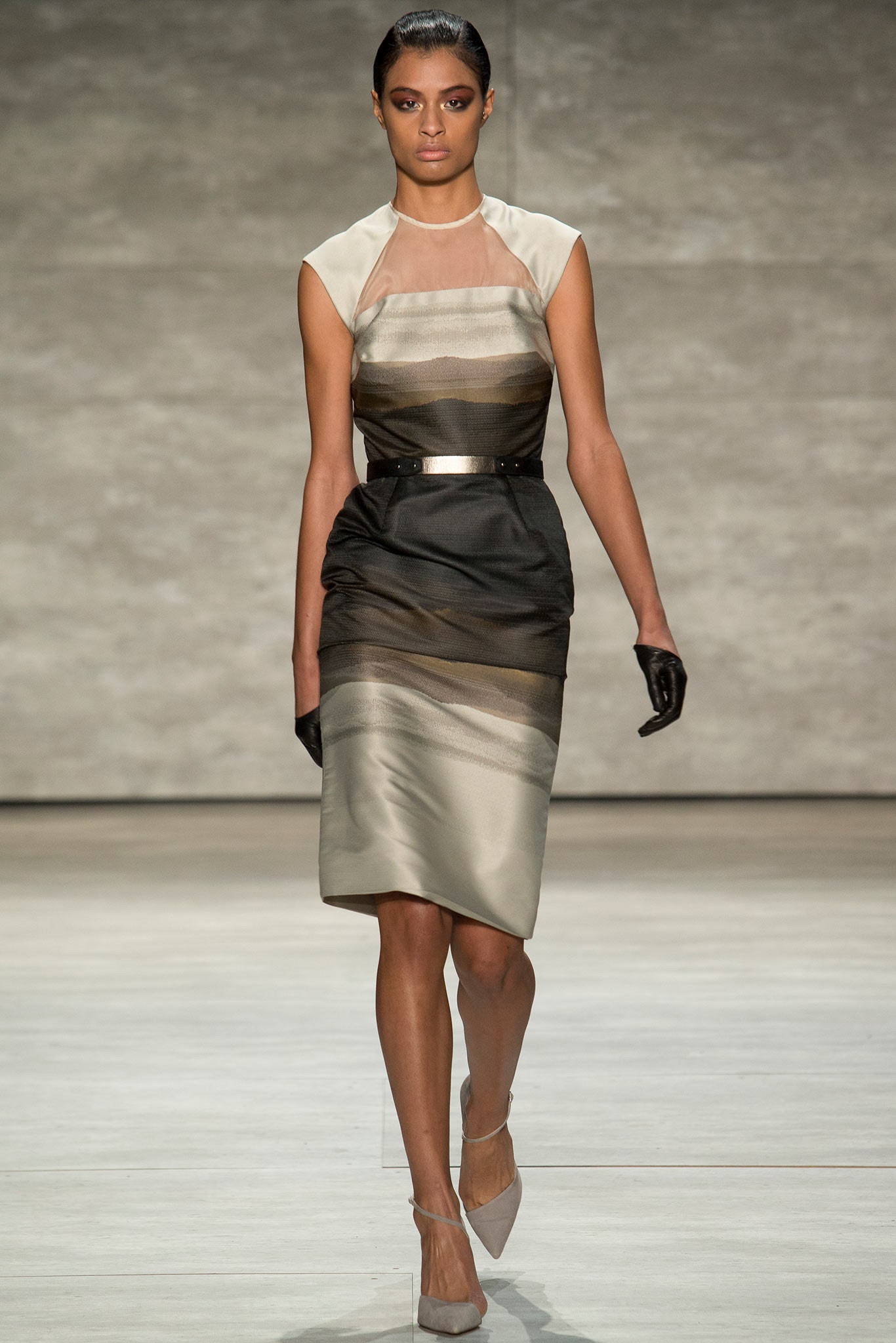 gray satin short-sleeve high-neck fitted printed ruched midi-dress