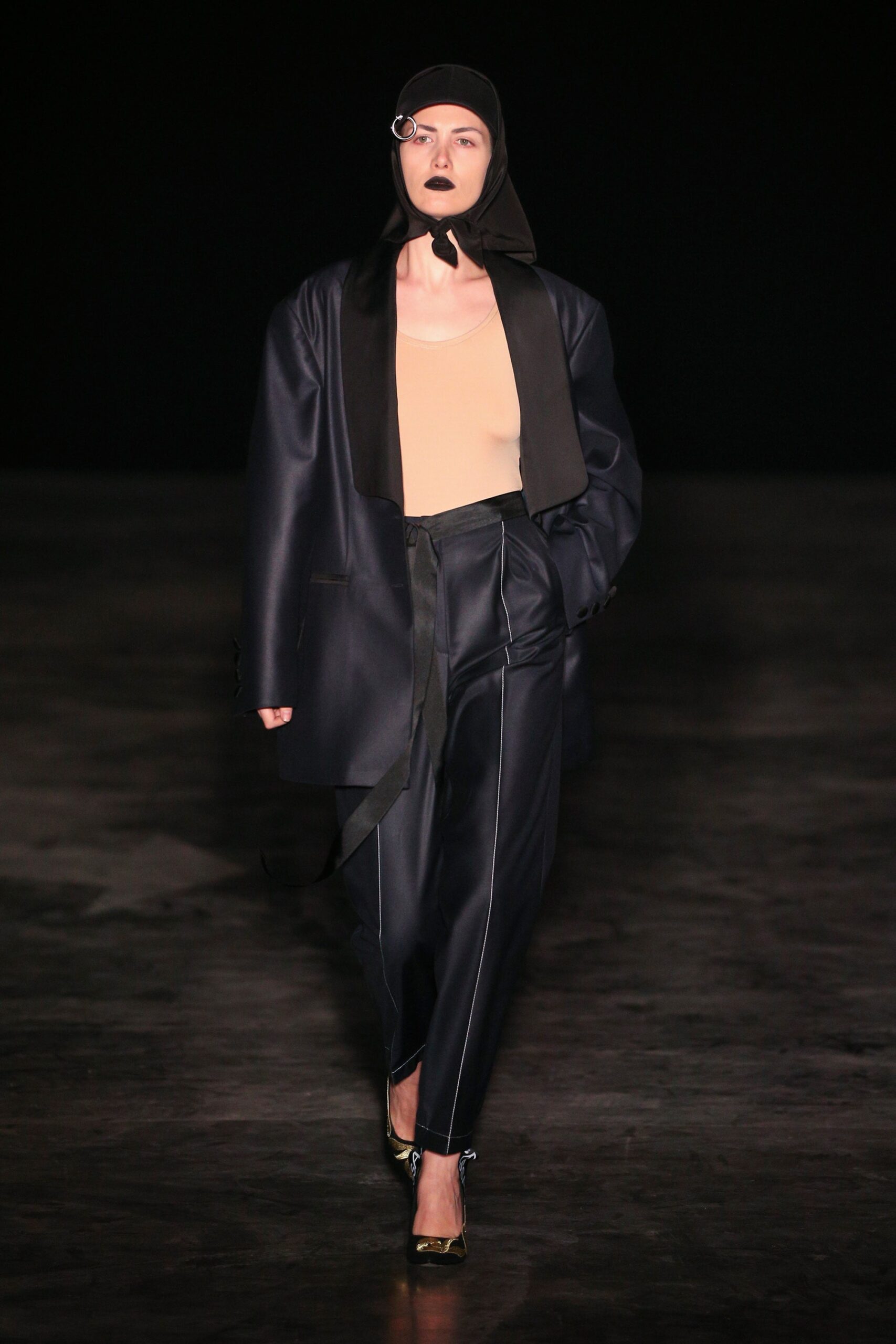oversized black open-front blazer