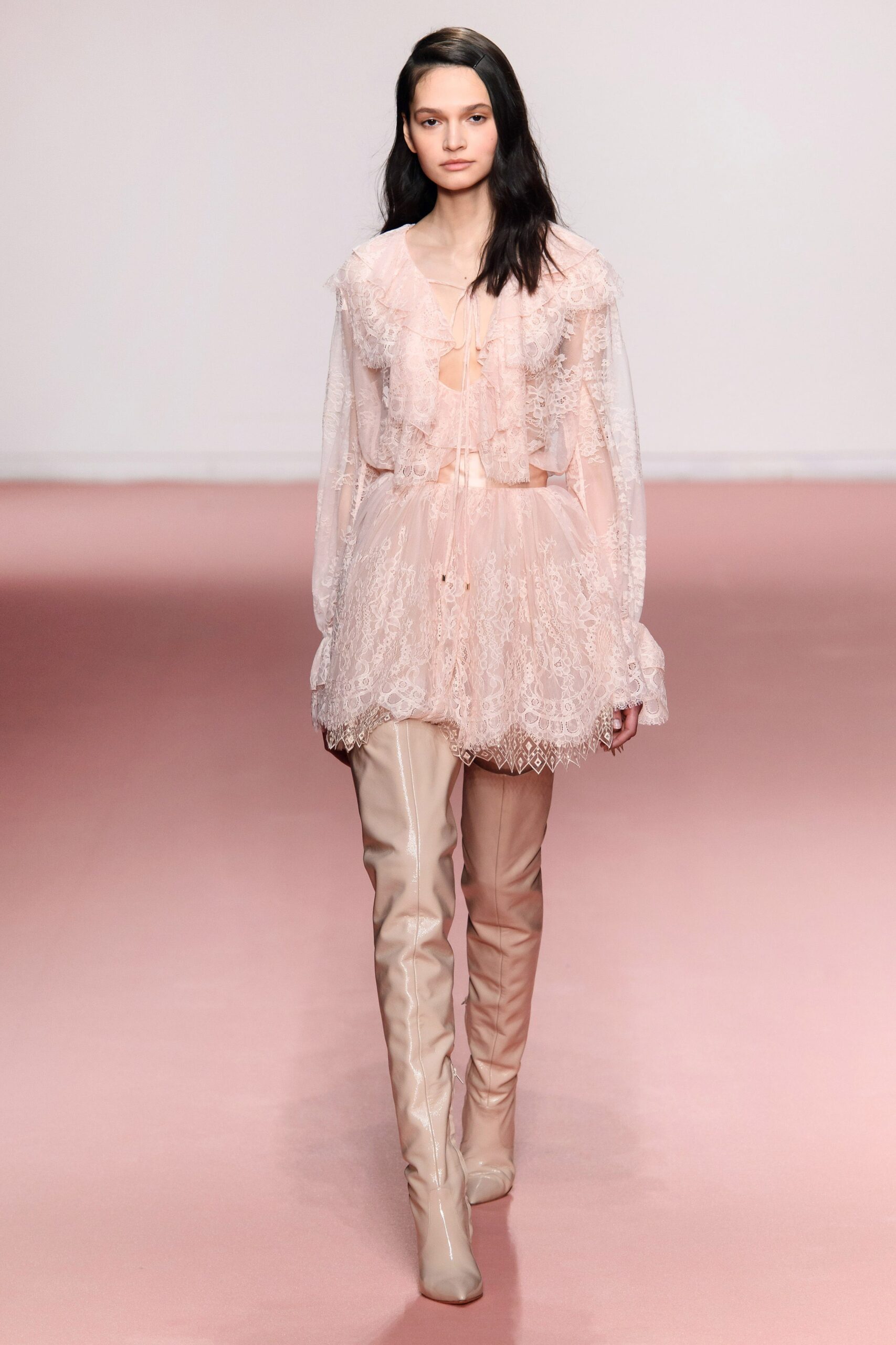 Blumarine F/W 19 Look 197