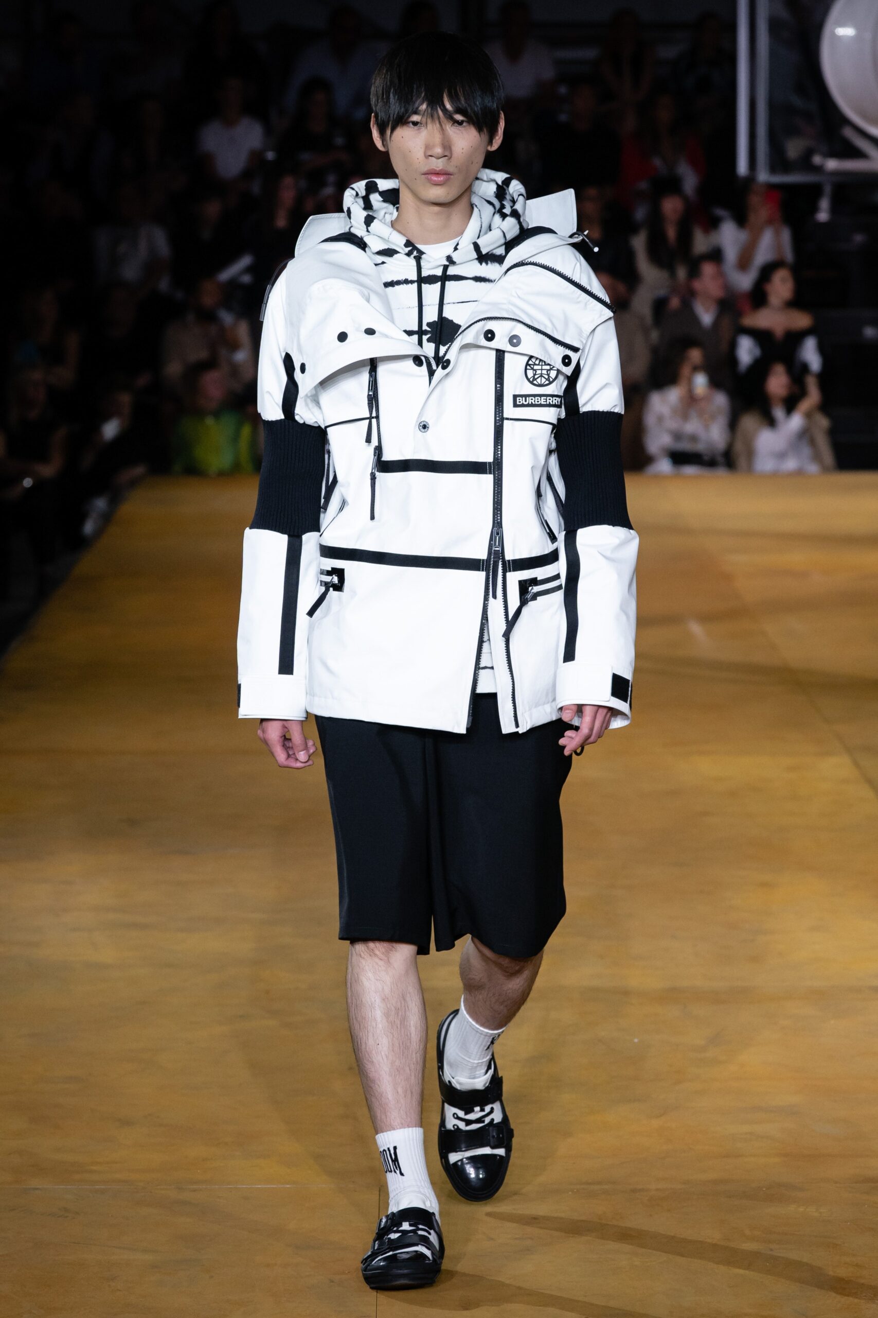 Burberry S/S 20 Menswear Look 668