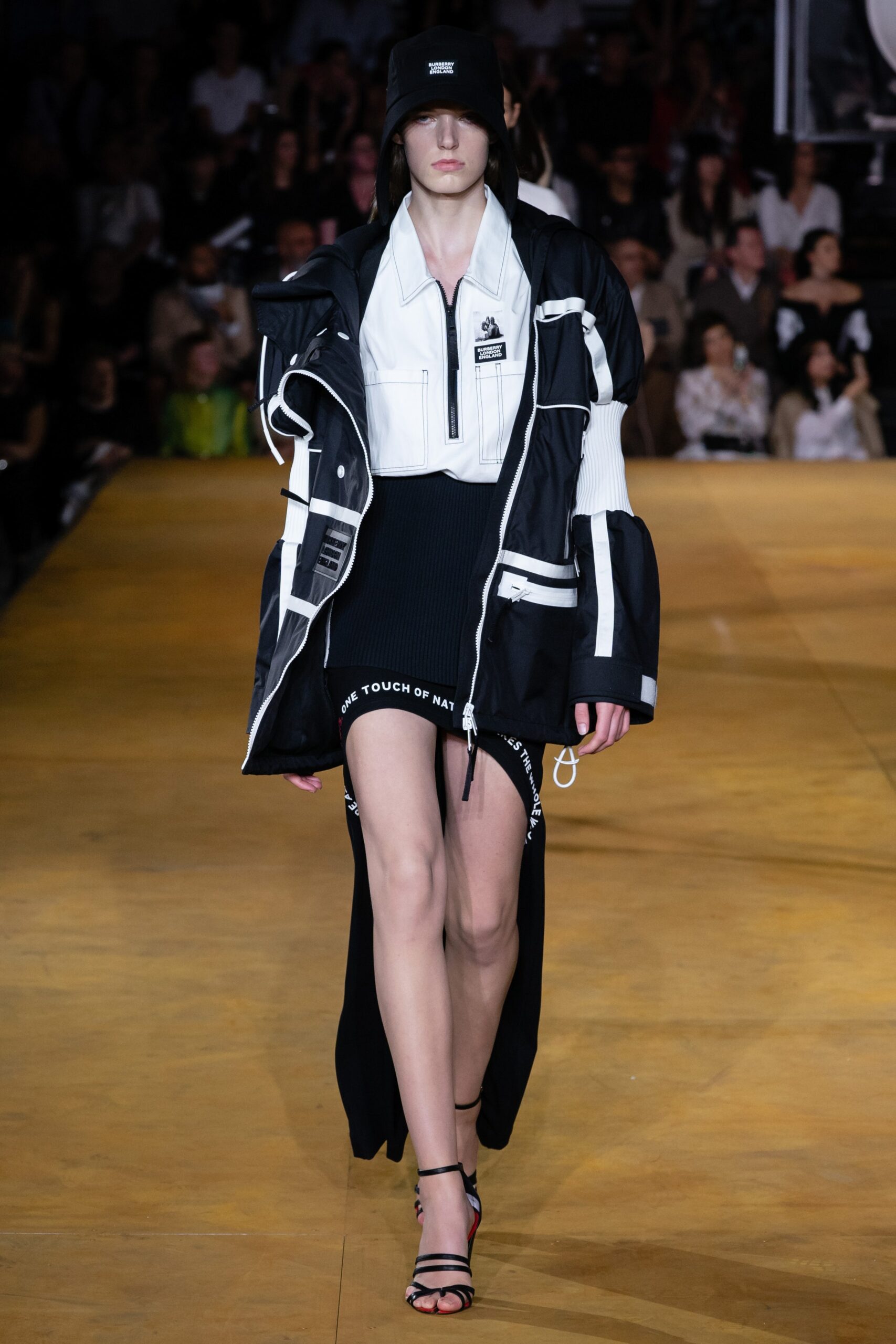 Burberry S/S 20 Menswear Look 685
