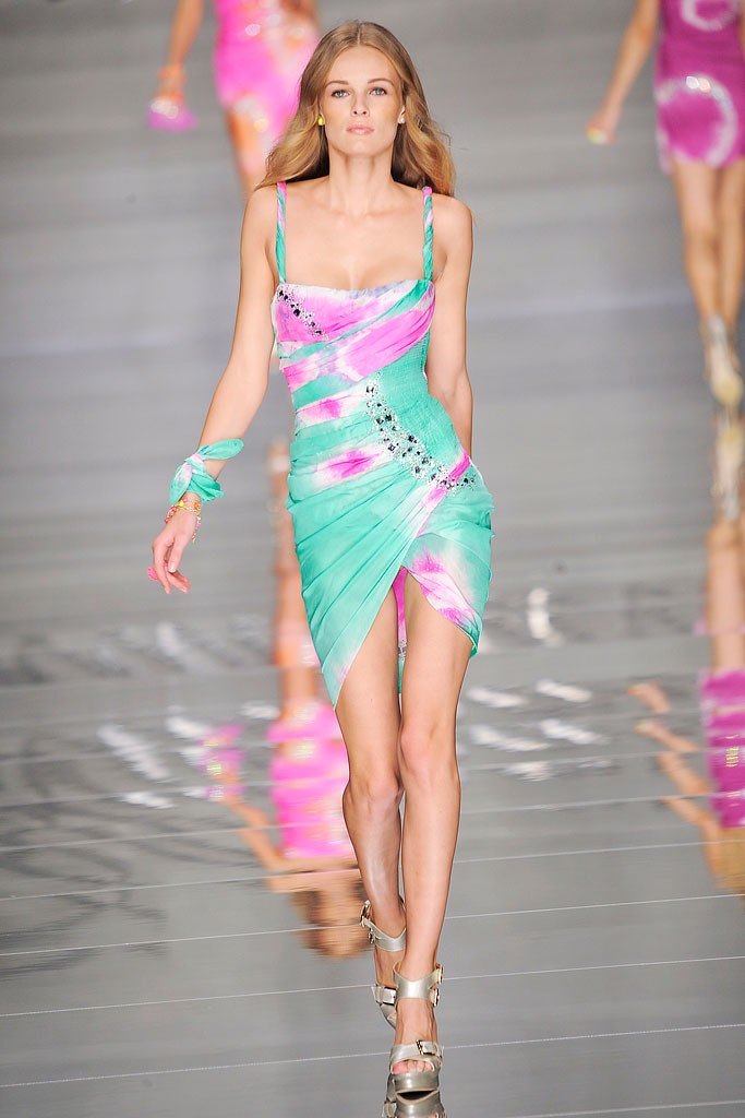 Blumarine S/S 10 Look 230