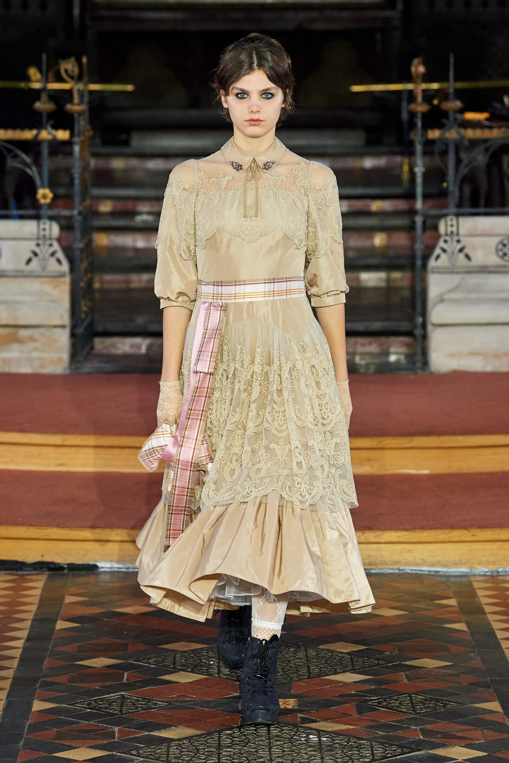 Bora Aksu F/W 22 Look 242