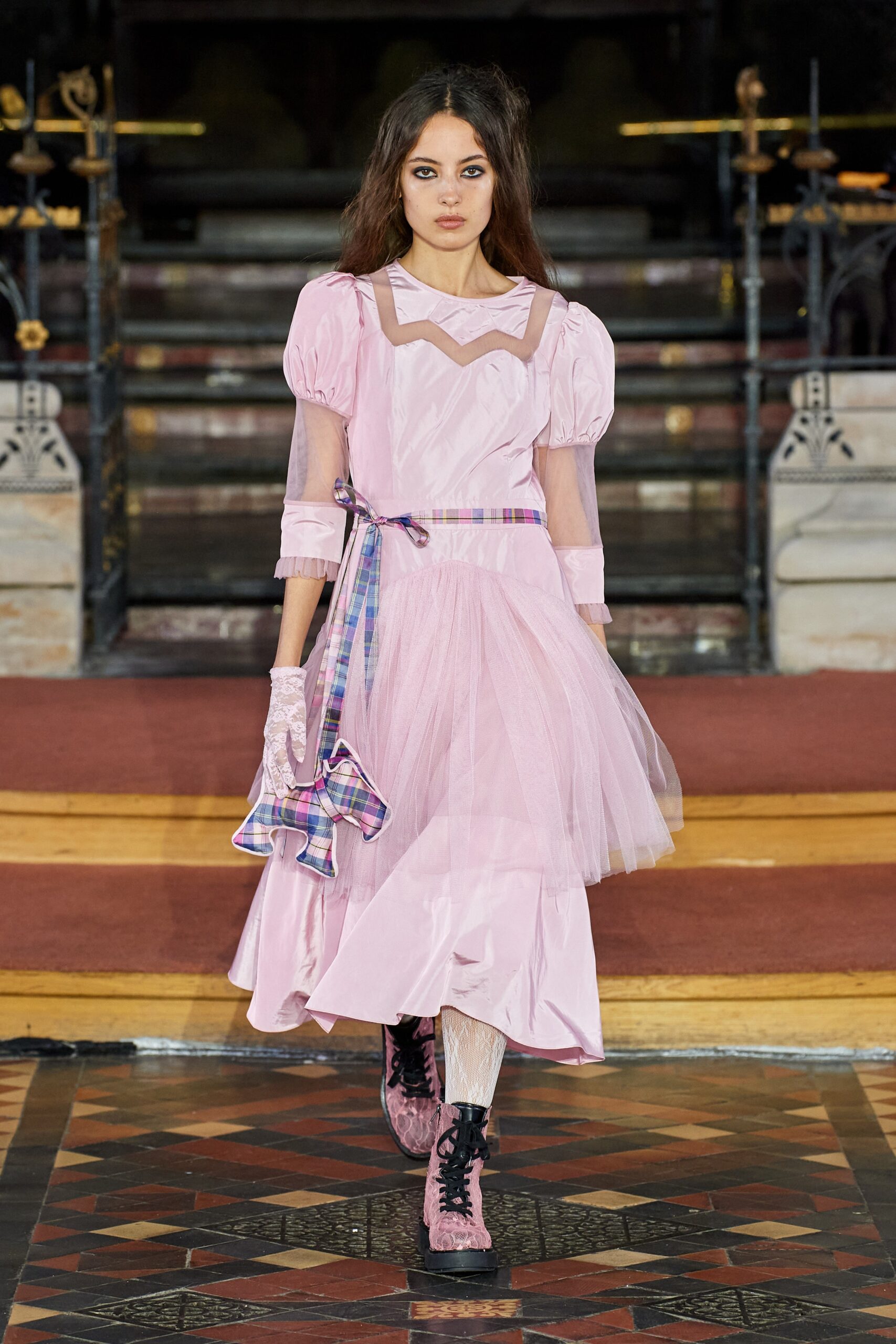 Bora Aksu F/W 22 Look 276