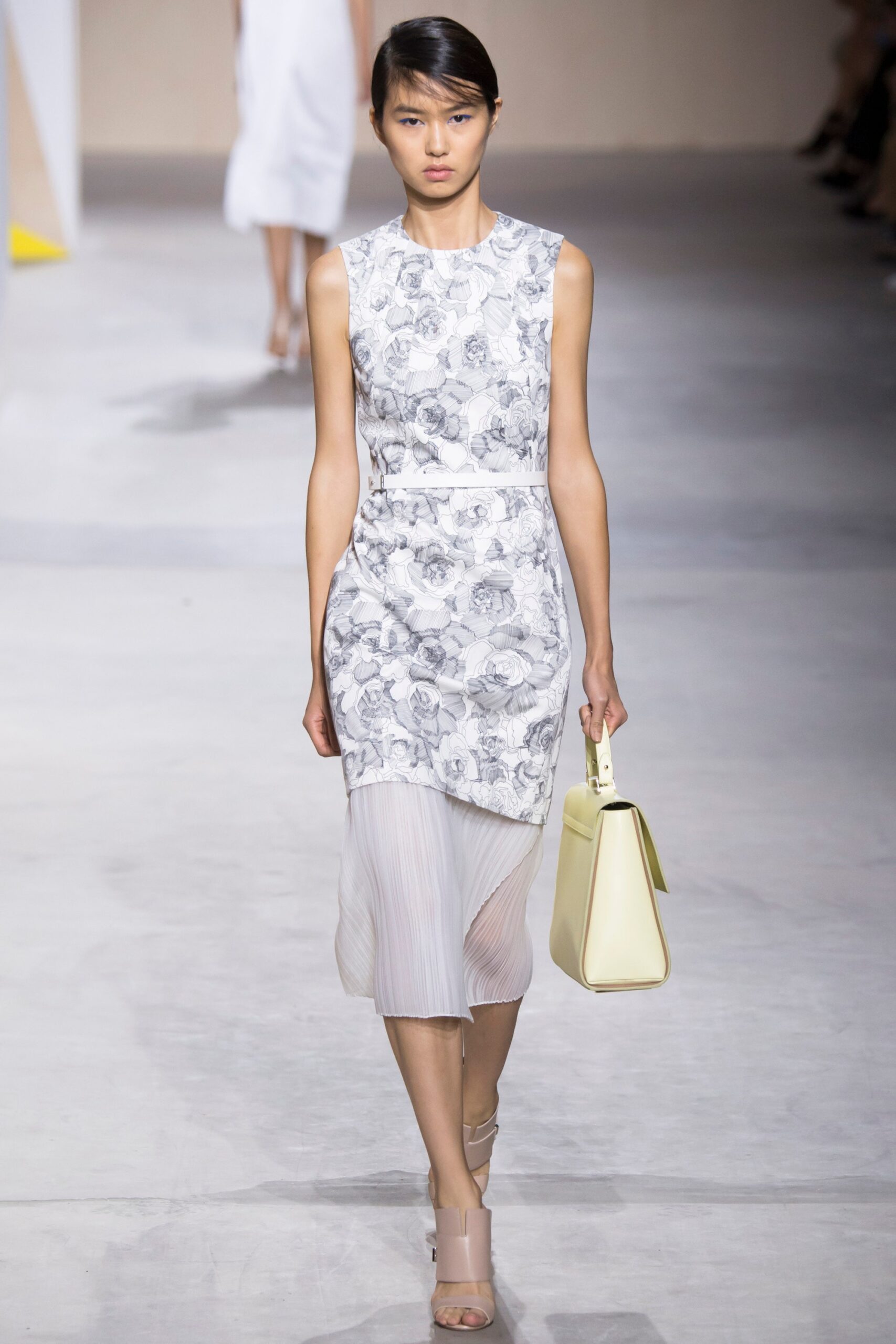 Boss S/S 16 Look 85
