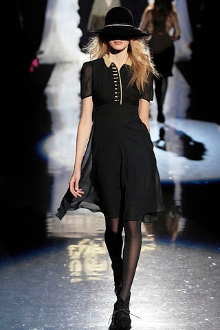 Betsey Johnson F/W 07 Look 175