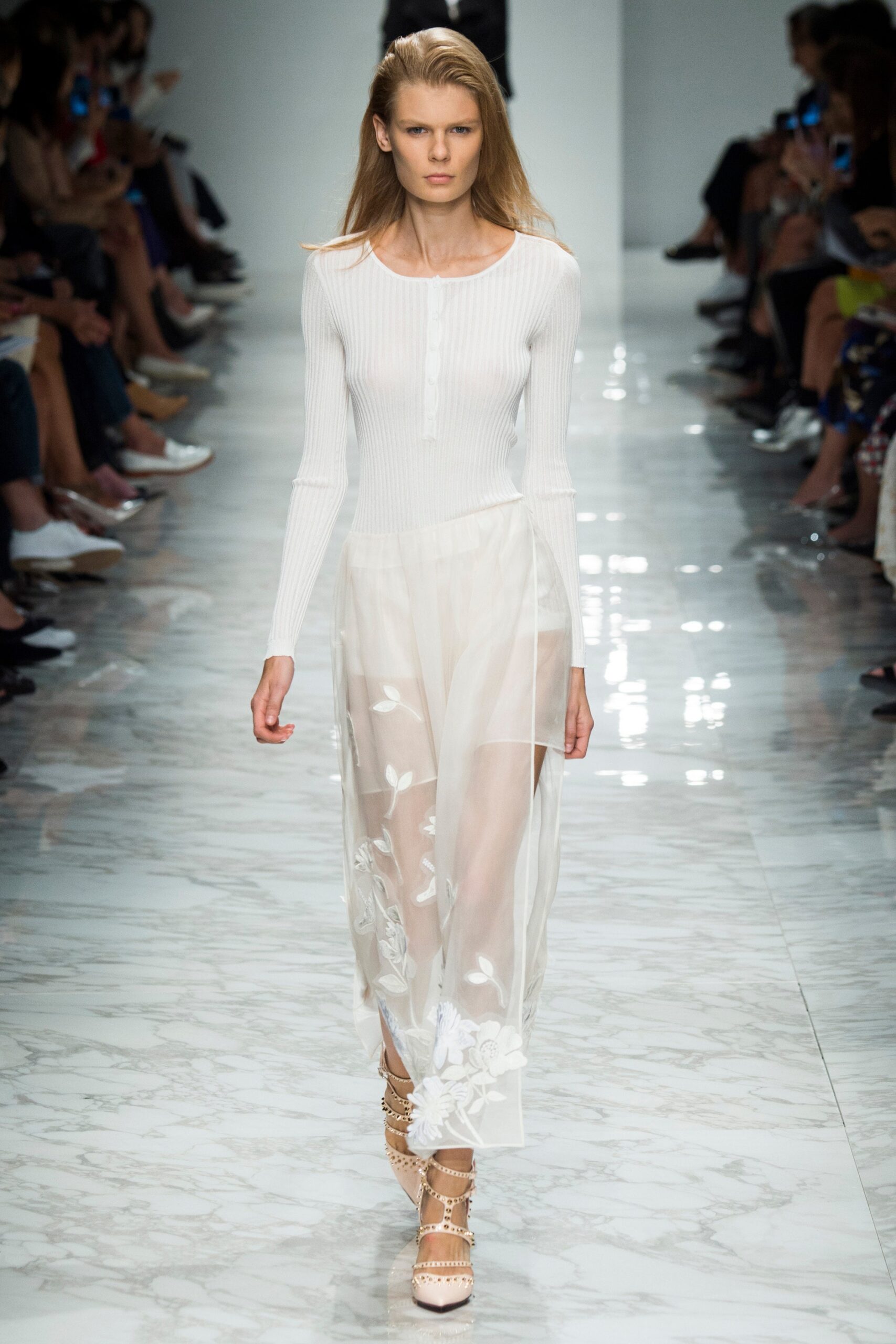 Blumarine S/S 16 Look 27