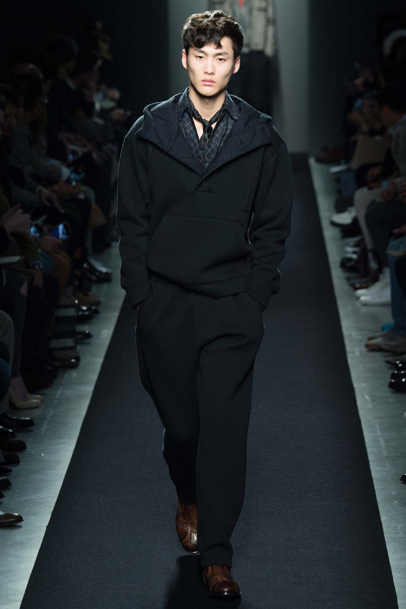 Bottega Veneta F/W 15 Menswear Look 27