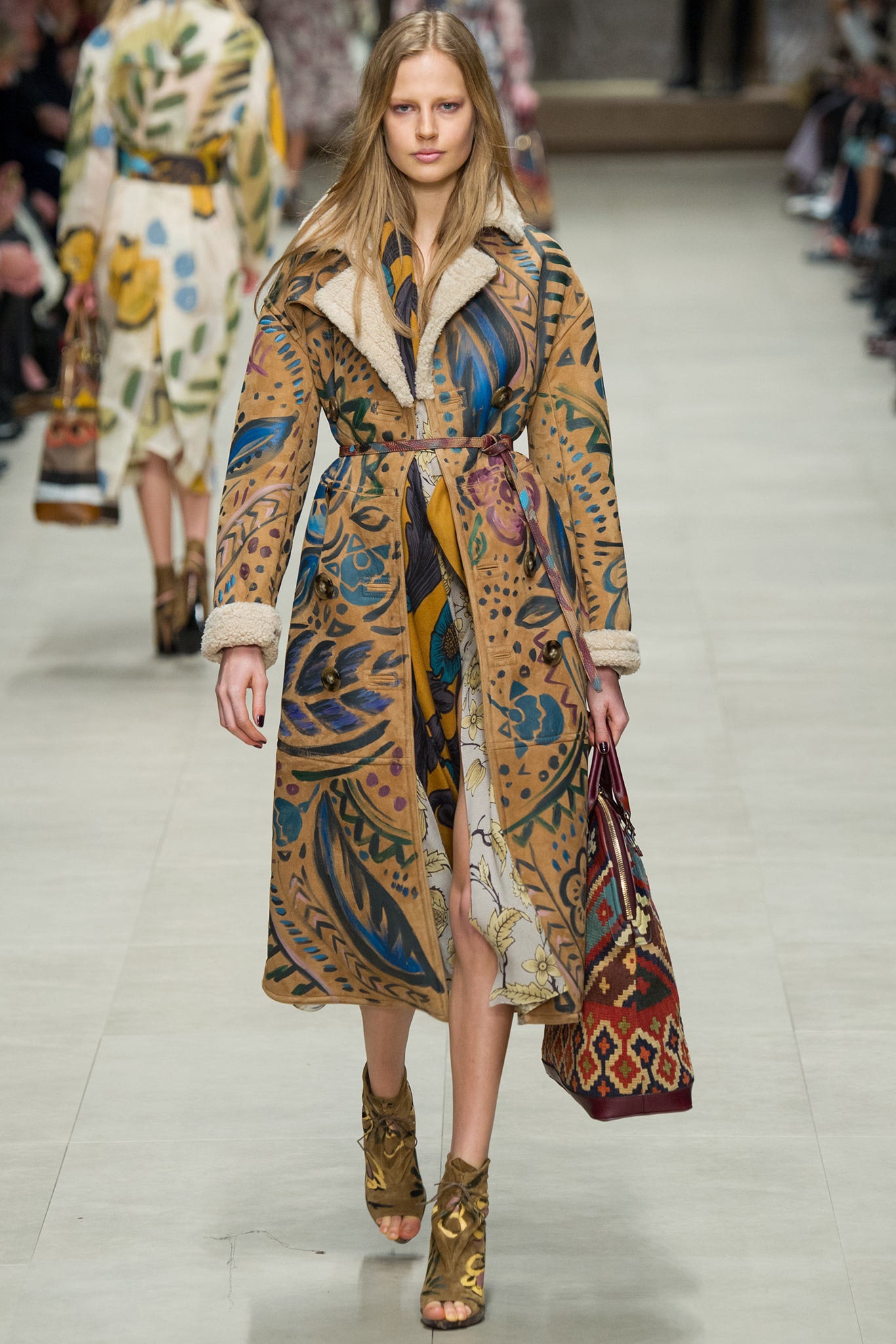 Burberry F/W 14 Look 66