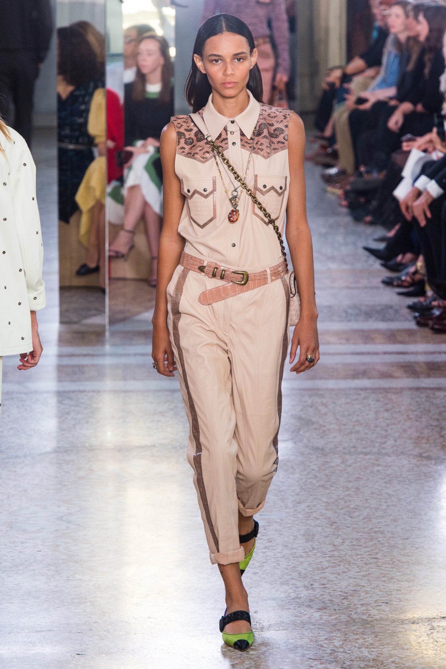Bottega Veneta S/S 18 Look 217