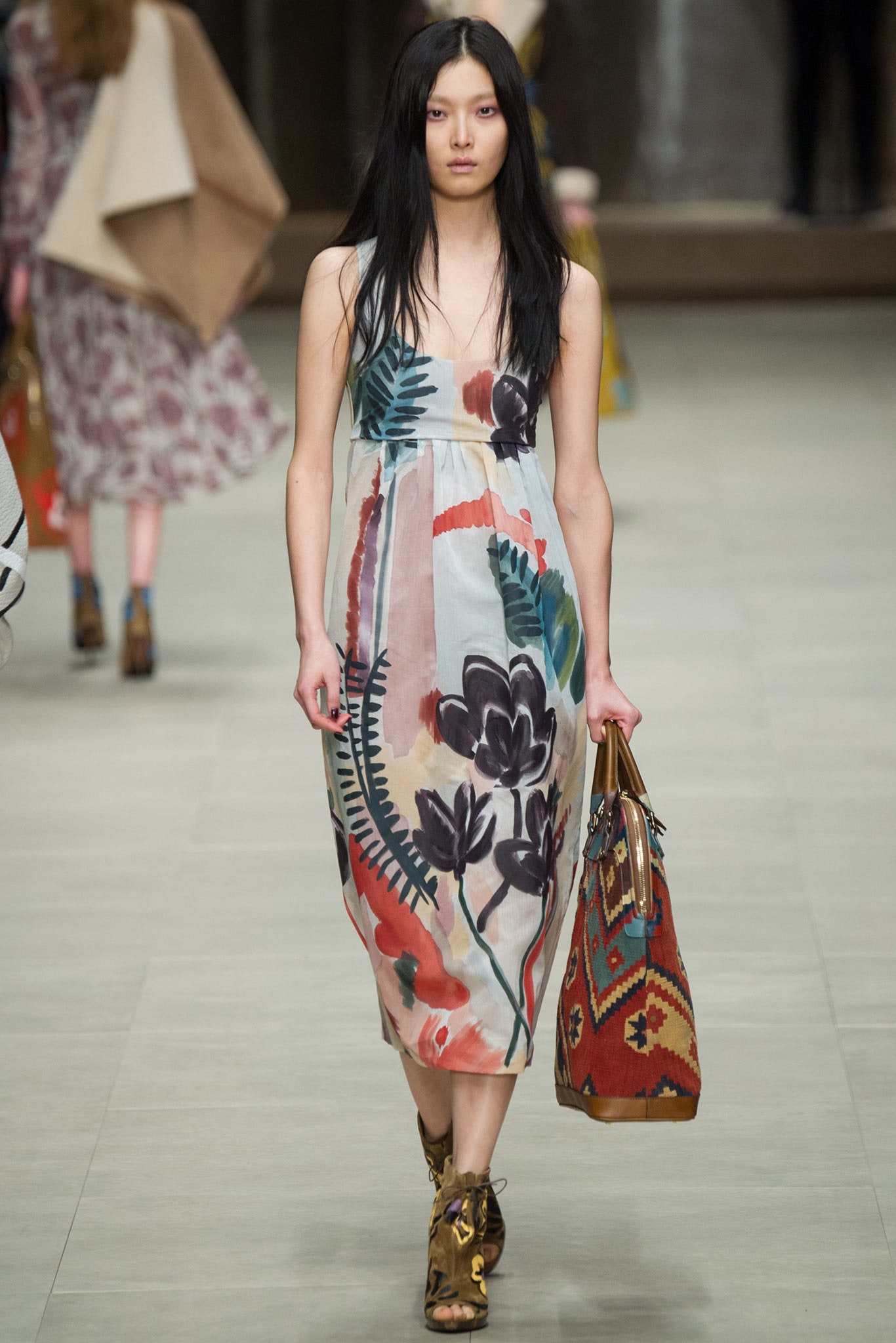 Burberry F/W 14 Look 94