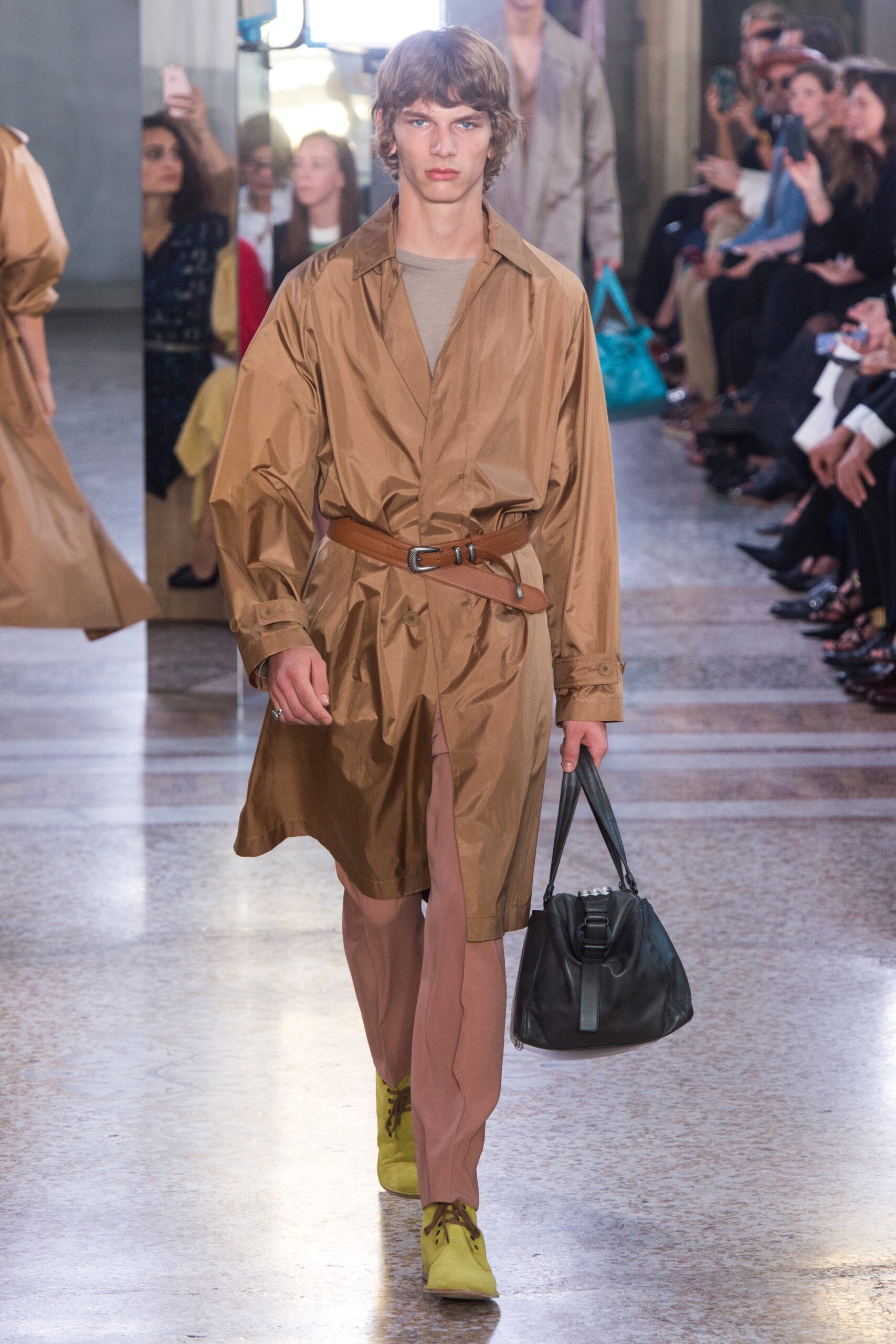 Bottega Veneta S/S 18 Look 389