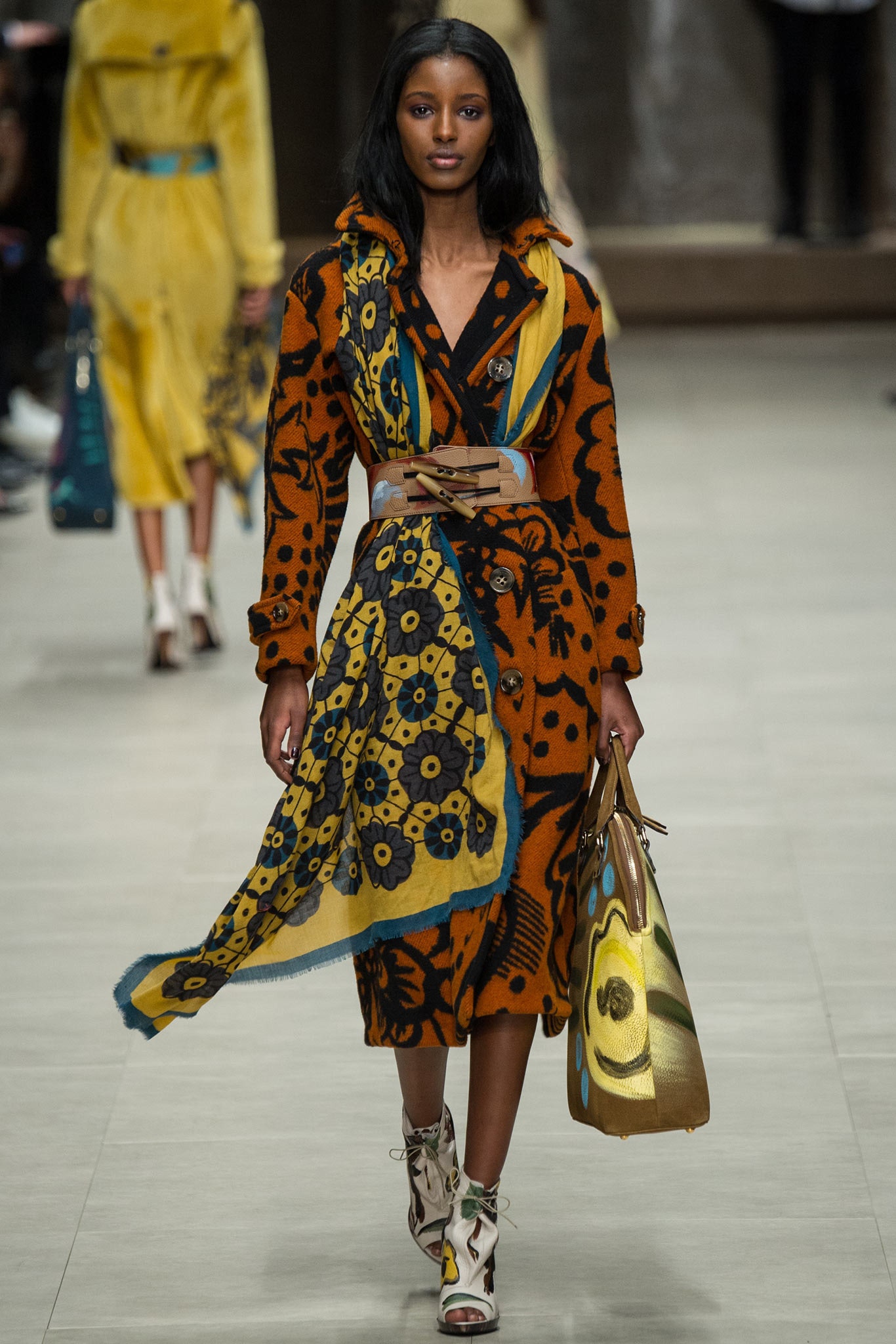 Burberry F/W 14 Look 149