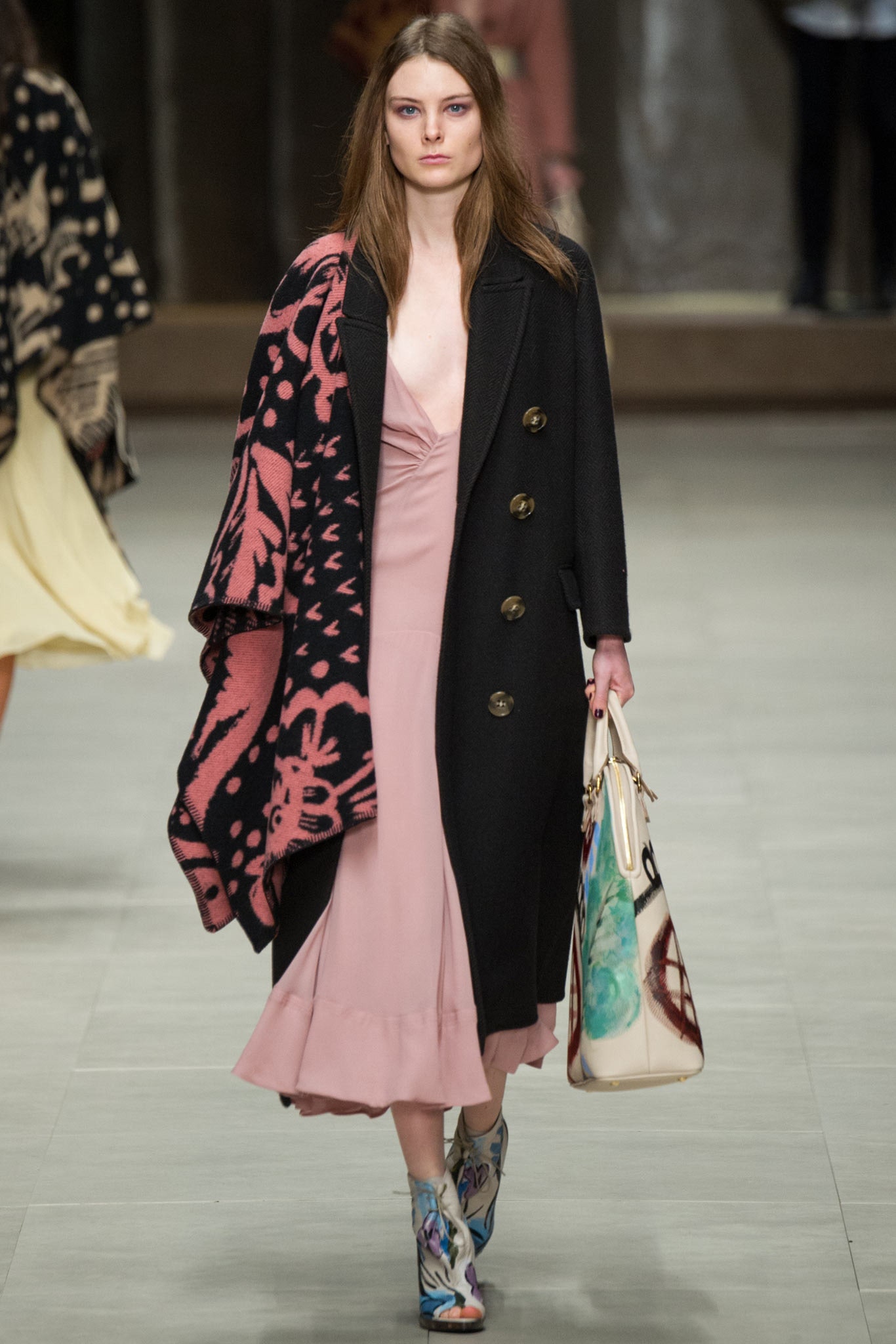 Burberry F/W 14 Look 166