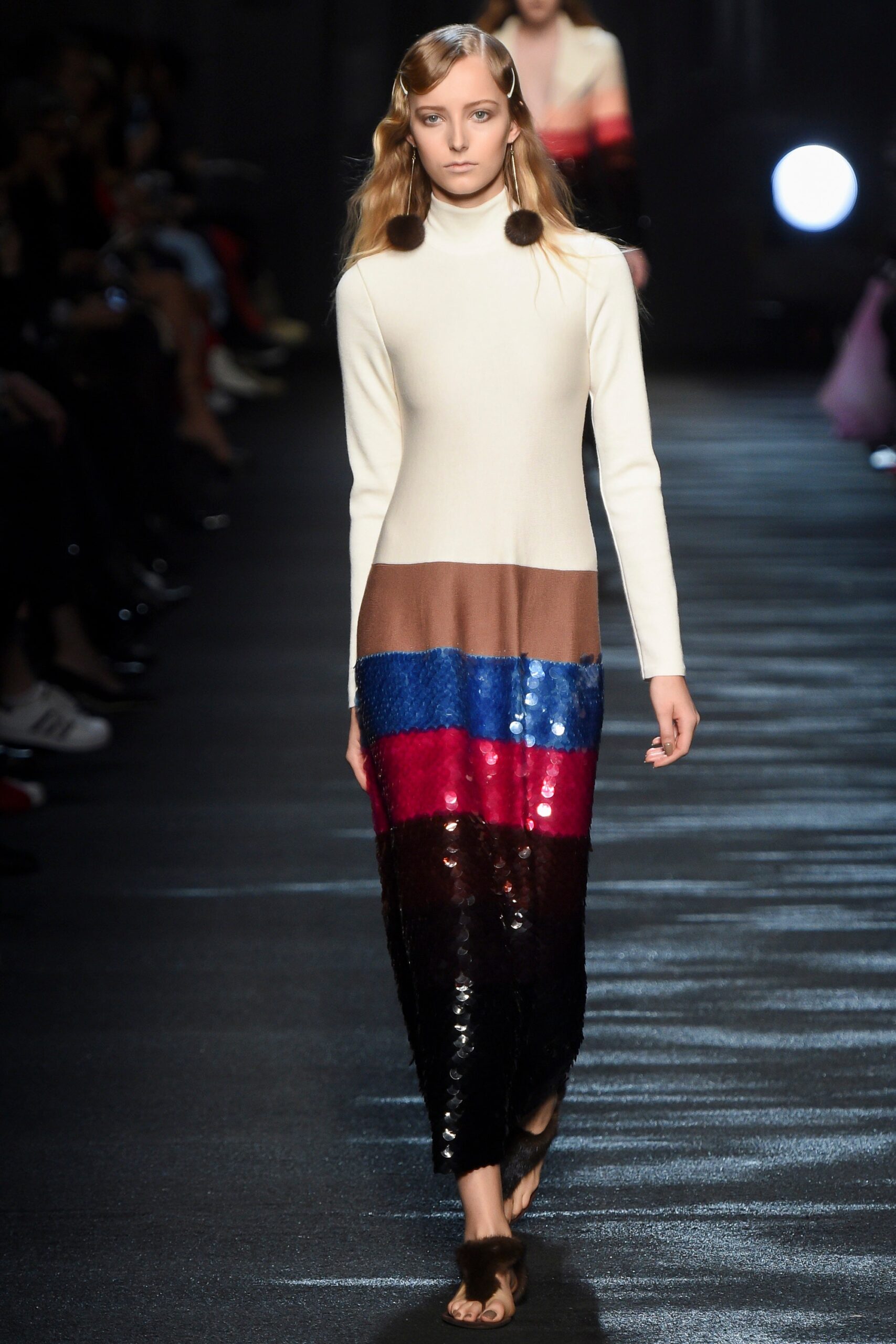 Blumarine F/W 16 Look 334