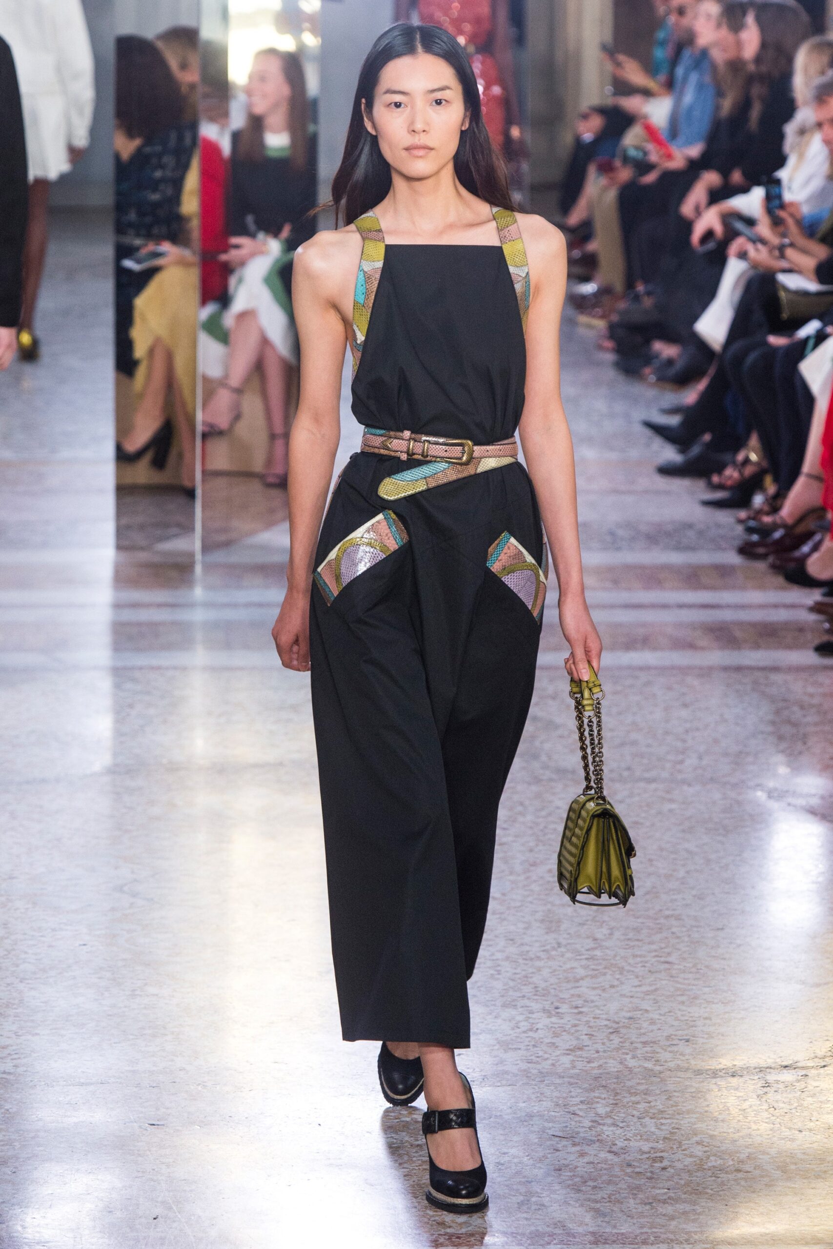 Bottega Veneta S/S 18 Look 552