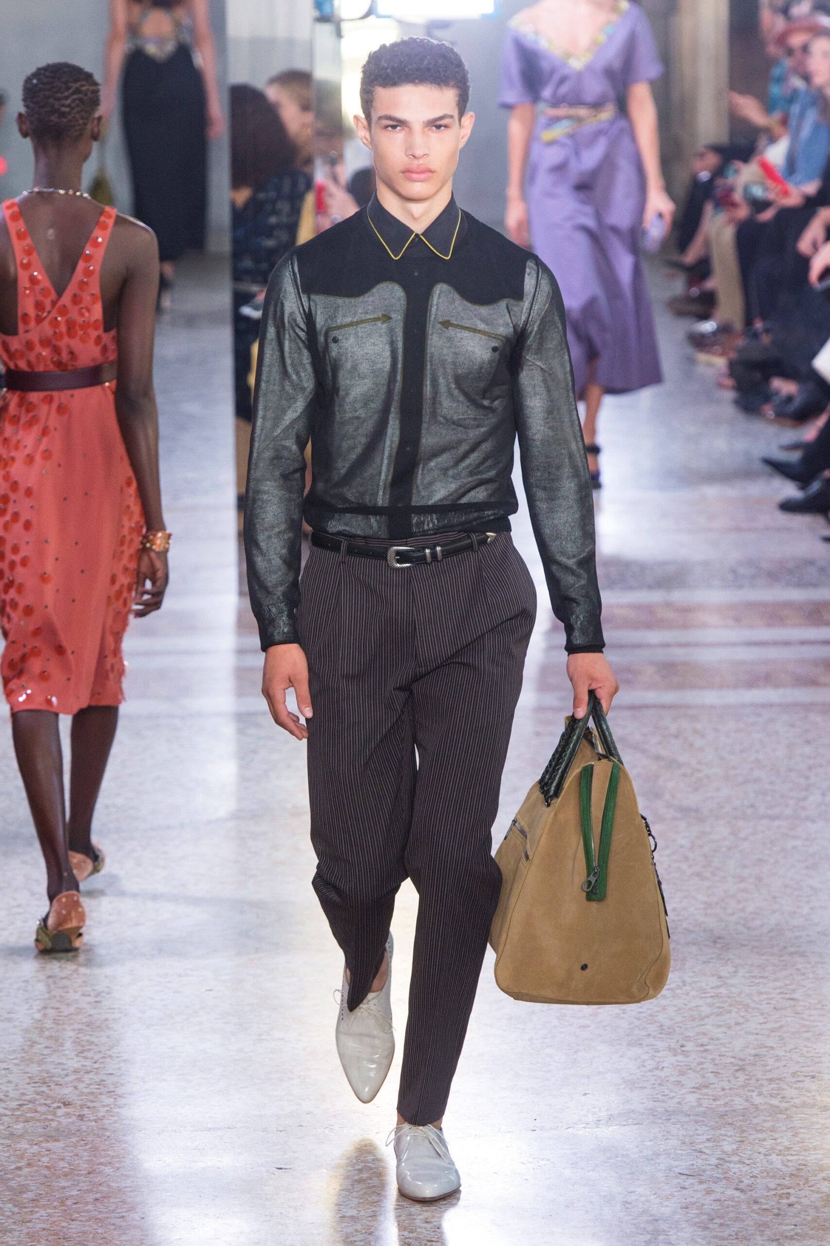 Bottega Veneta S/S 18 Look 580