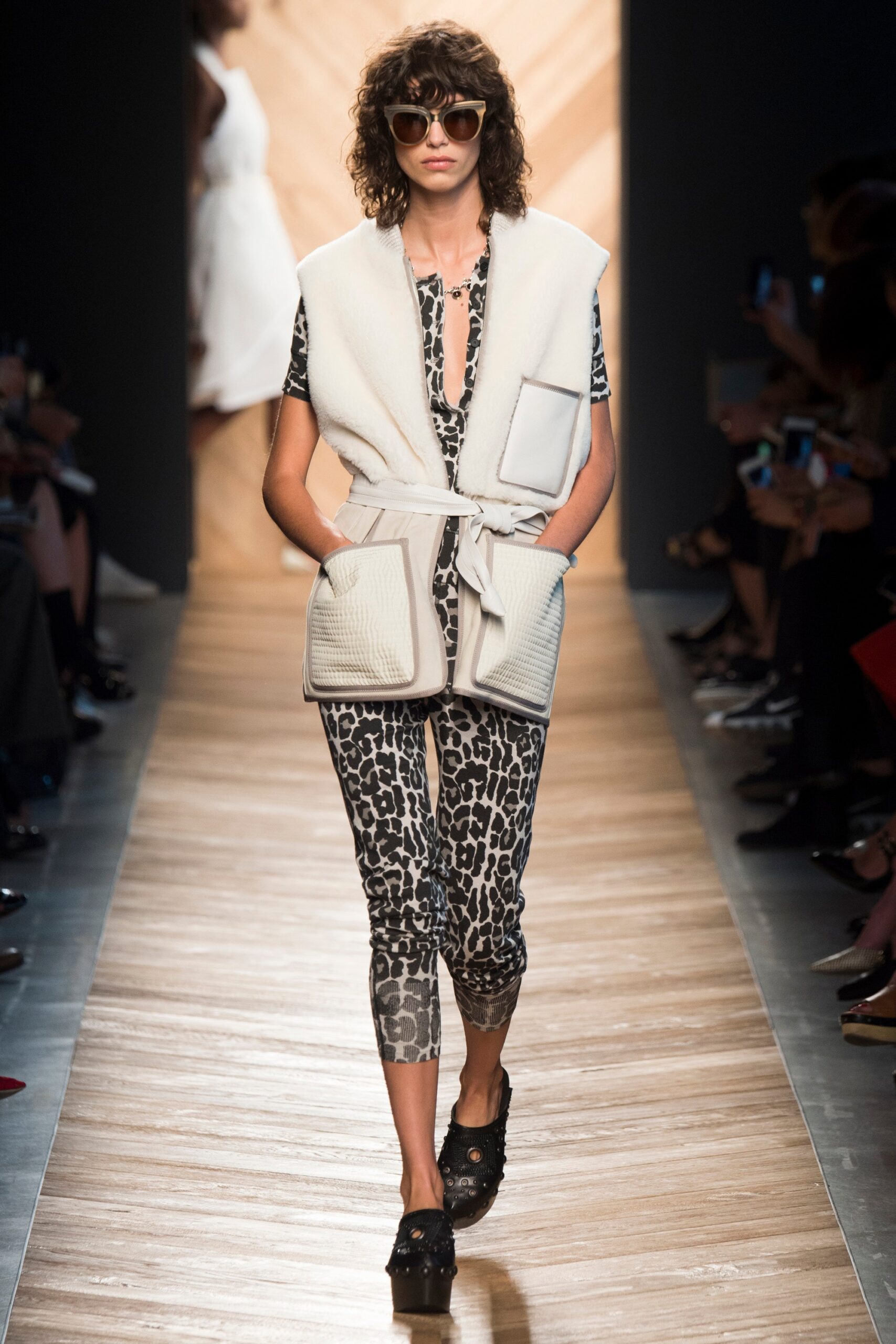 Bottega Veneta S/S 16 Look 367