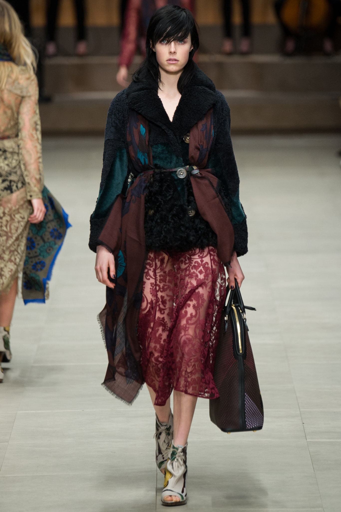 Burberry F/W 14 Look 286